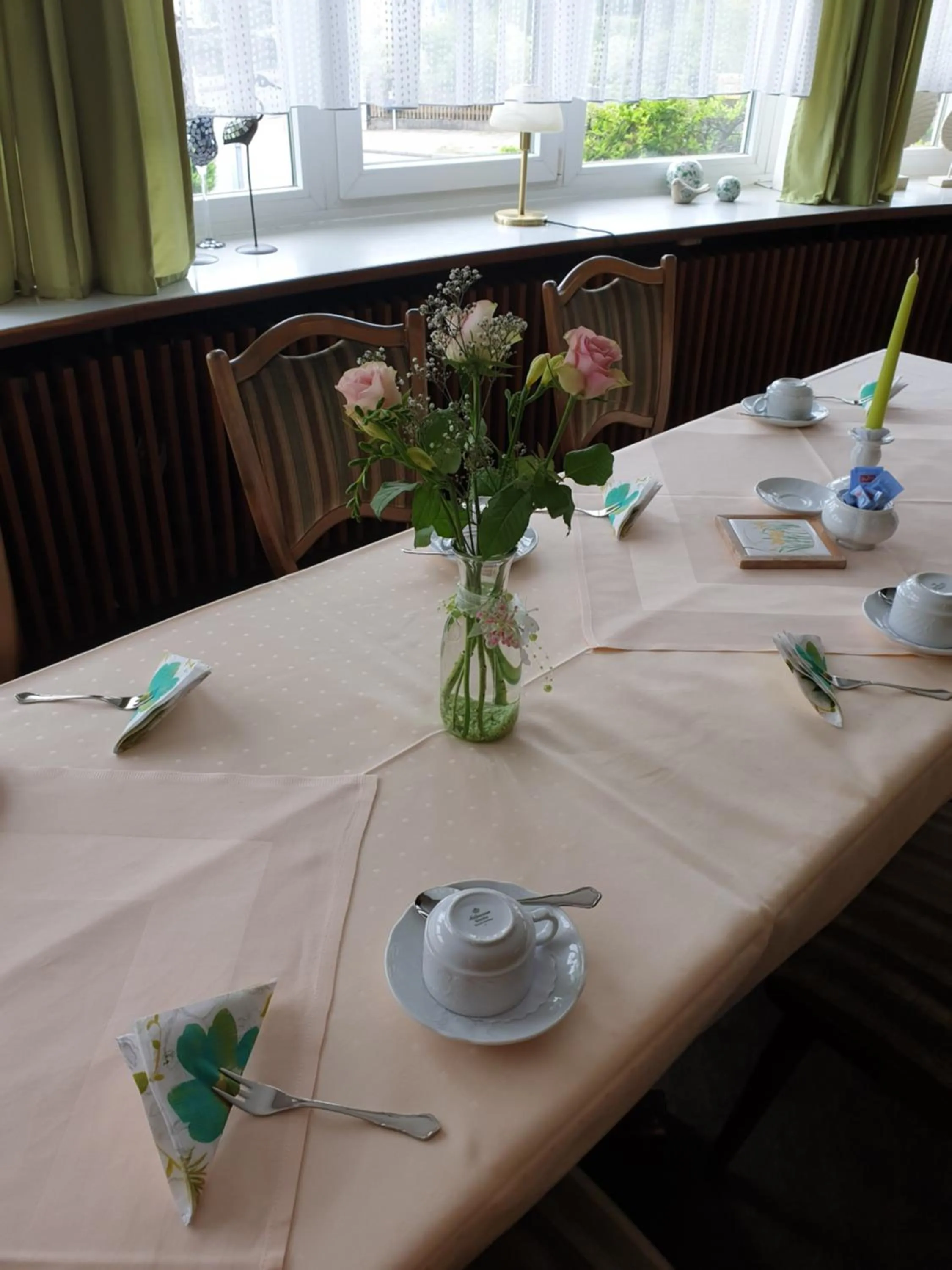 Restaurant/places to eat in Heidehotel Anna