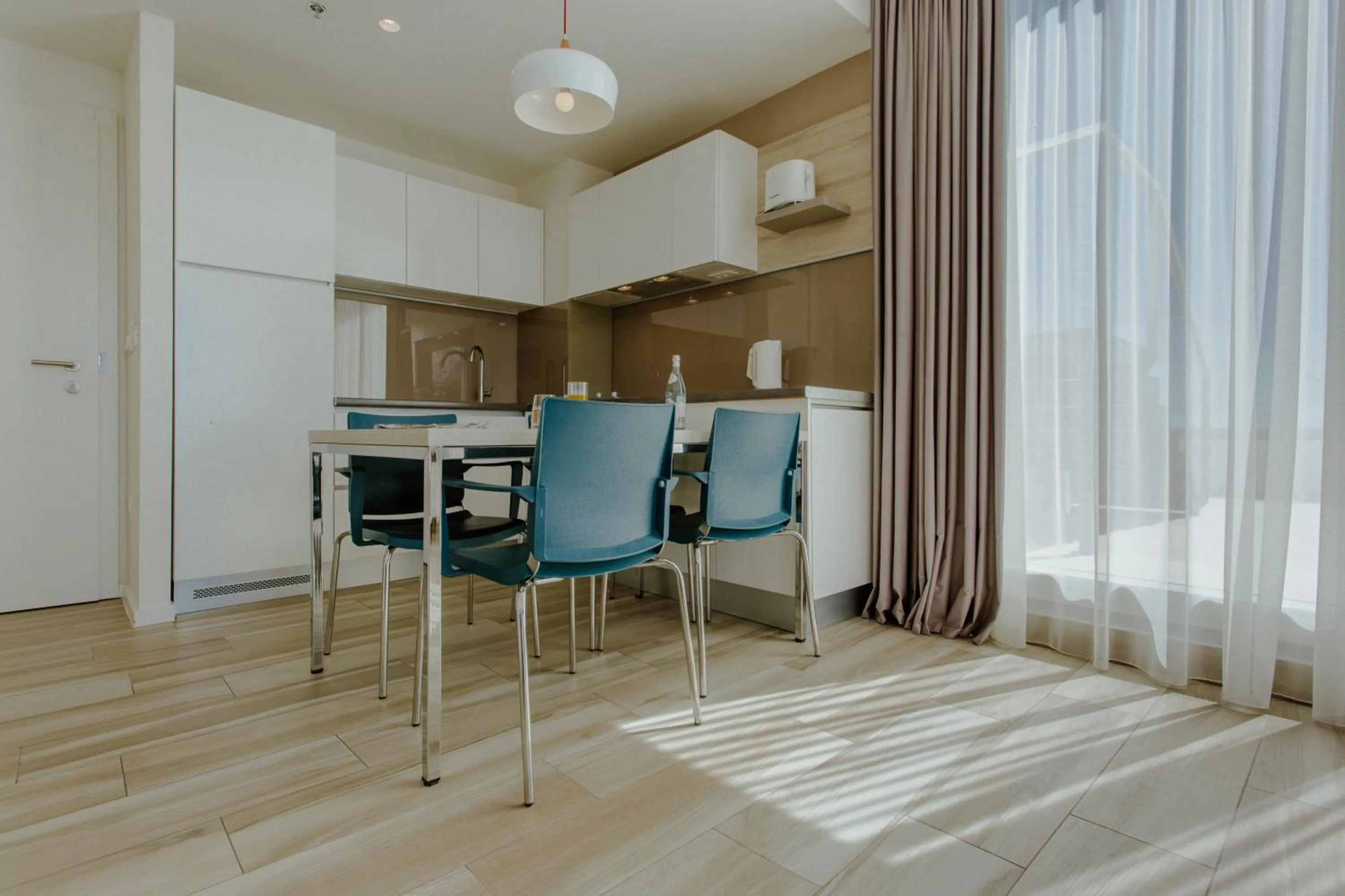 Kitchen or kitchenette in Romana Beach Resort