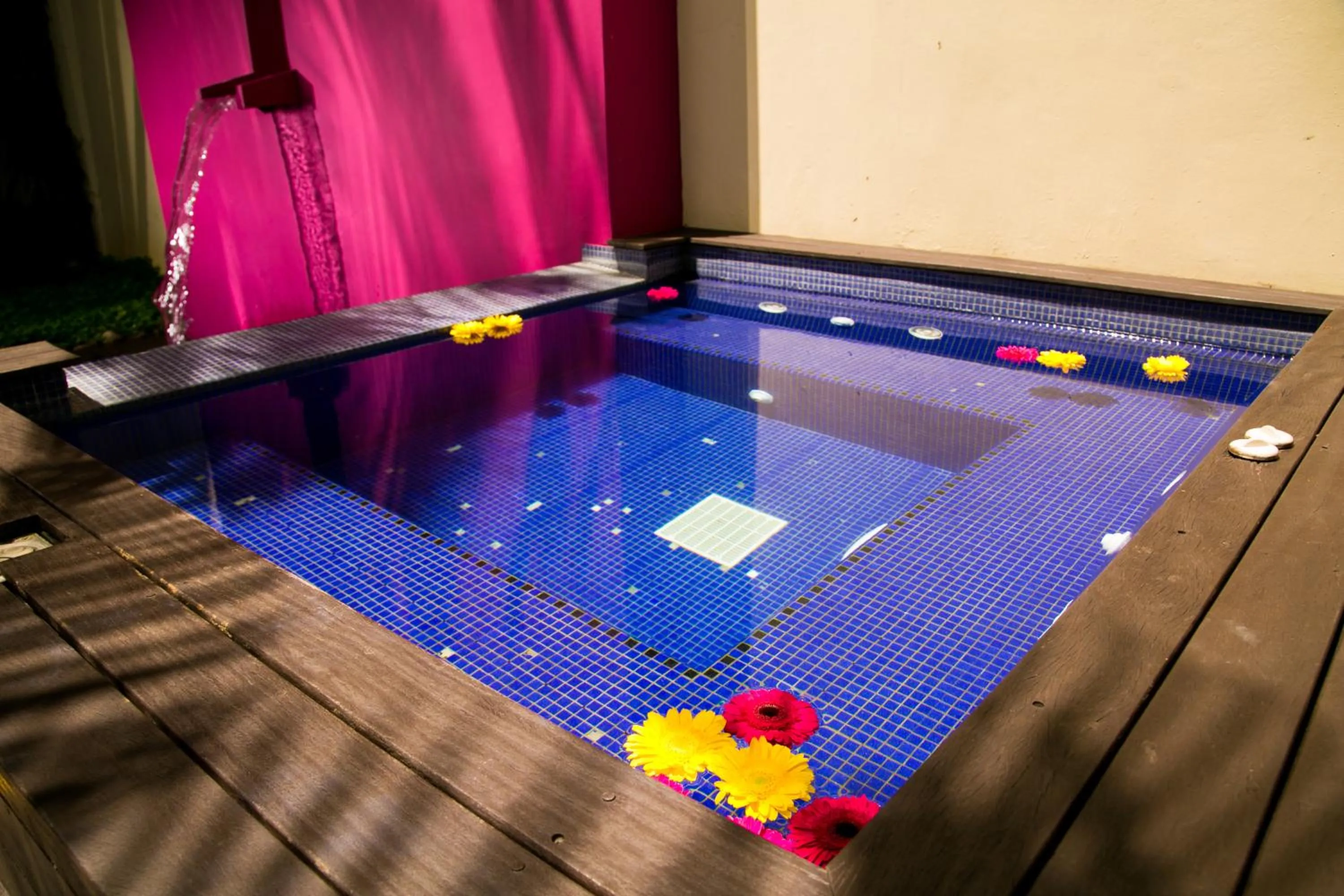 Swimming pool in Apart-Hotel Casa Serena