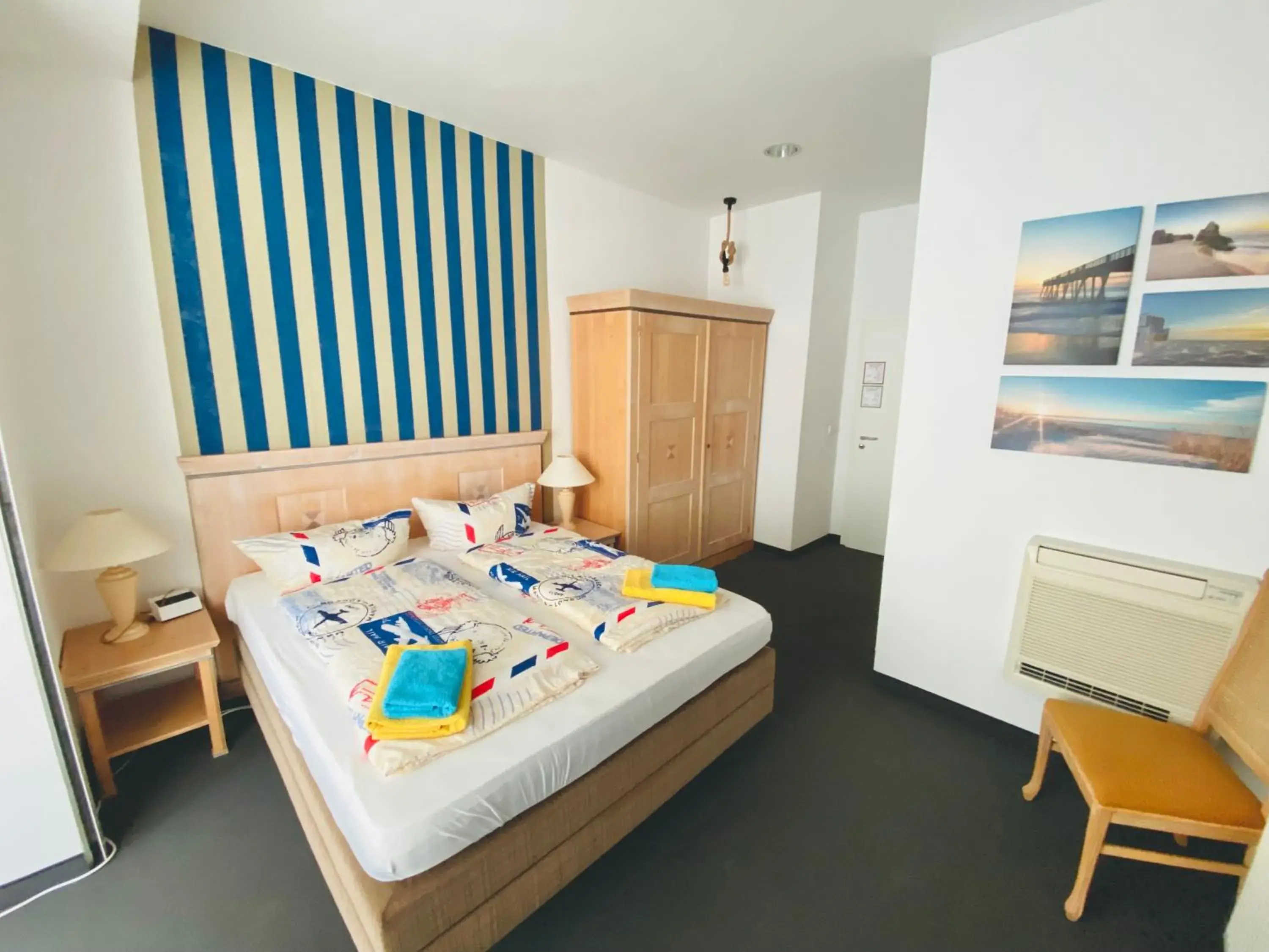 Guests, Bed in Botschaft Guests, Bed in Botschaft