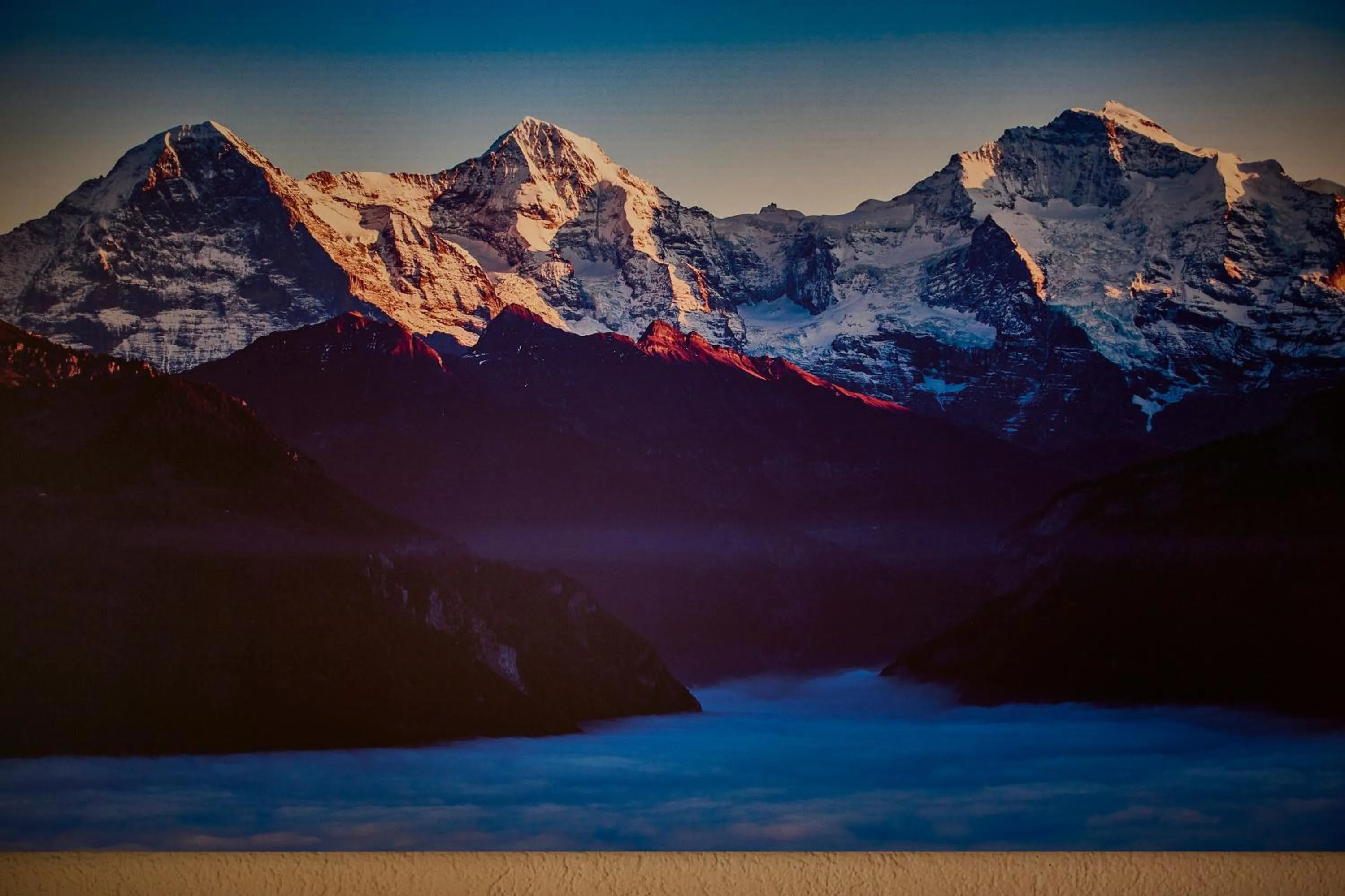 Photo of the whole room in Hotel Central Wolter - Grindelwald
