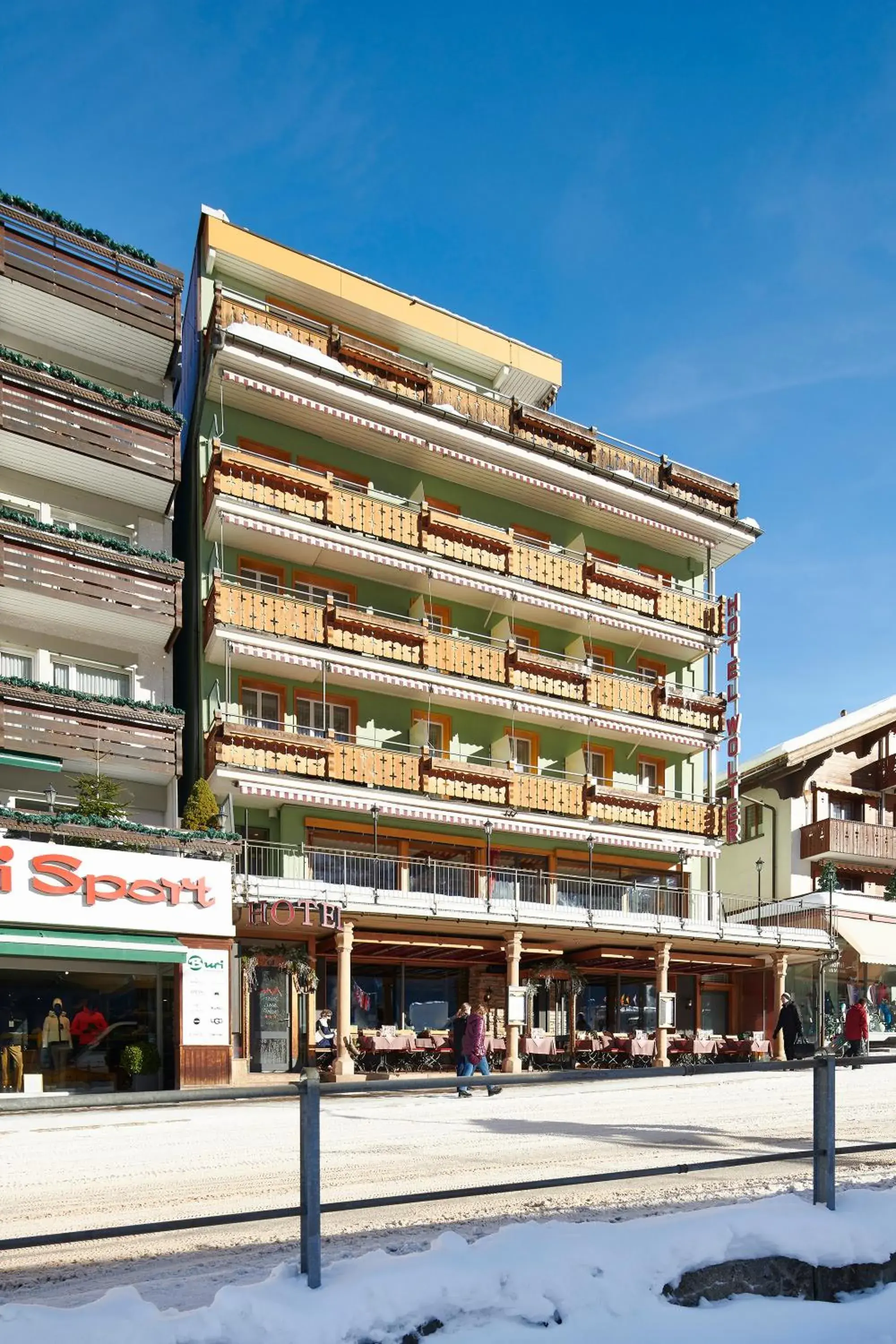 Property building in Hotel Central Wolter - Grindelwald Property building in Hotel Central Wolter - Grindelwald