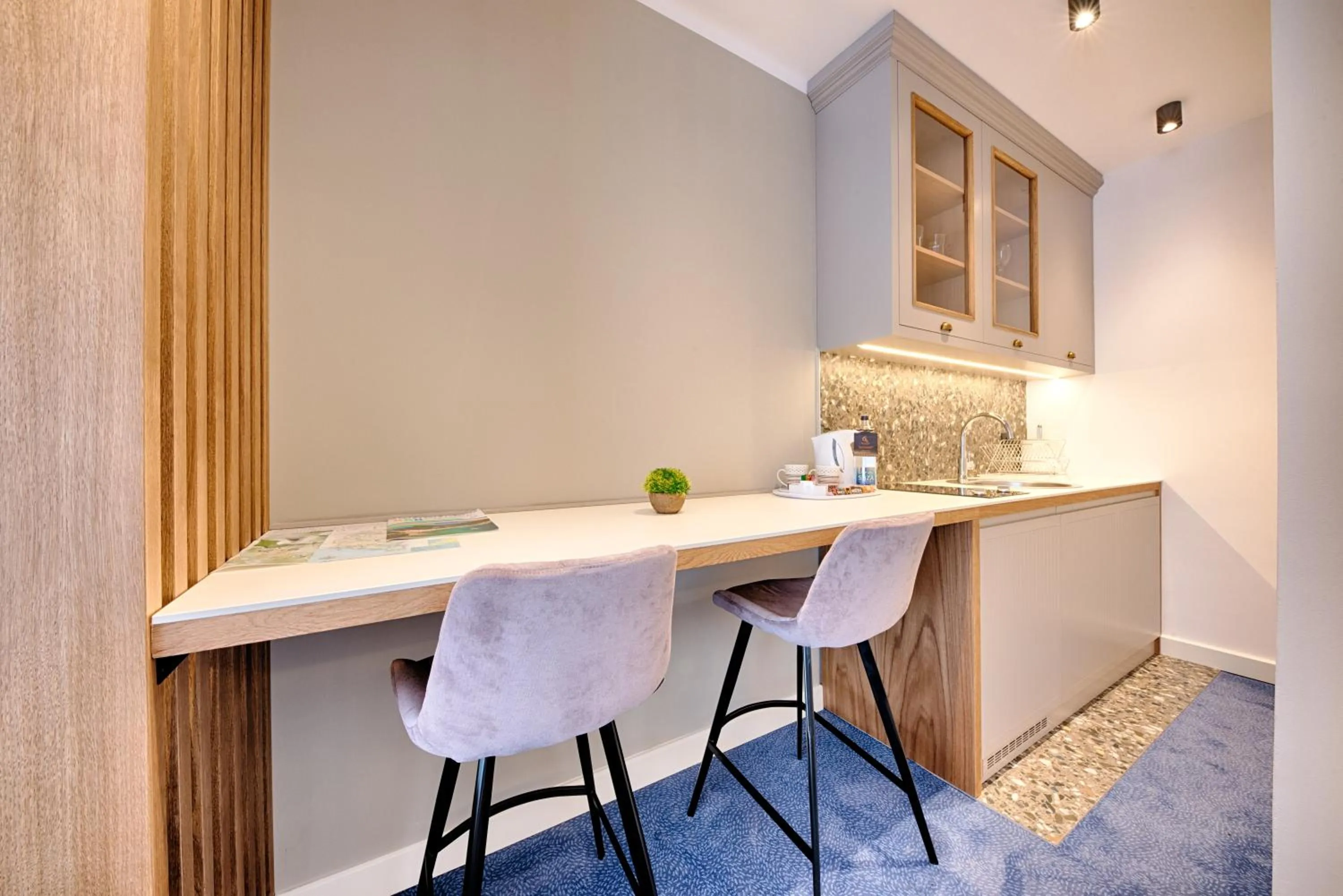 Kitchen or kitchenette in Kalamper Hotel & Spa