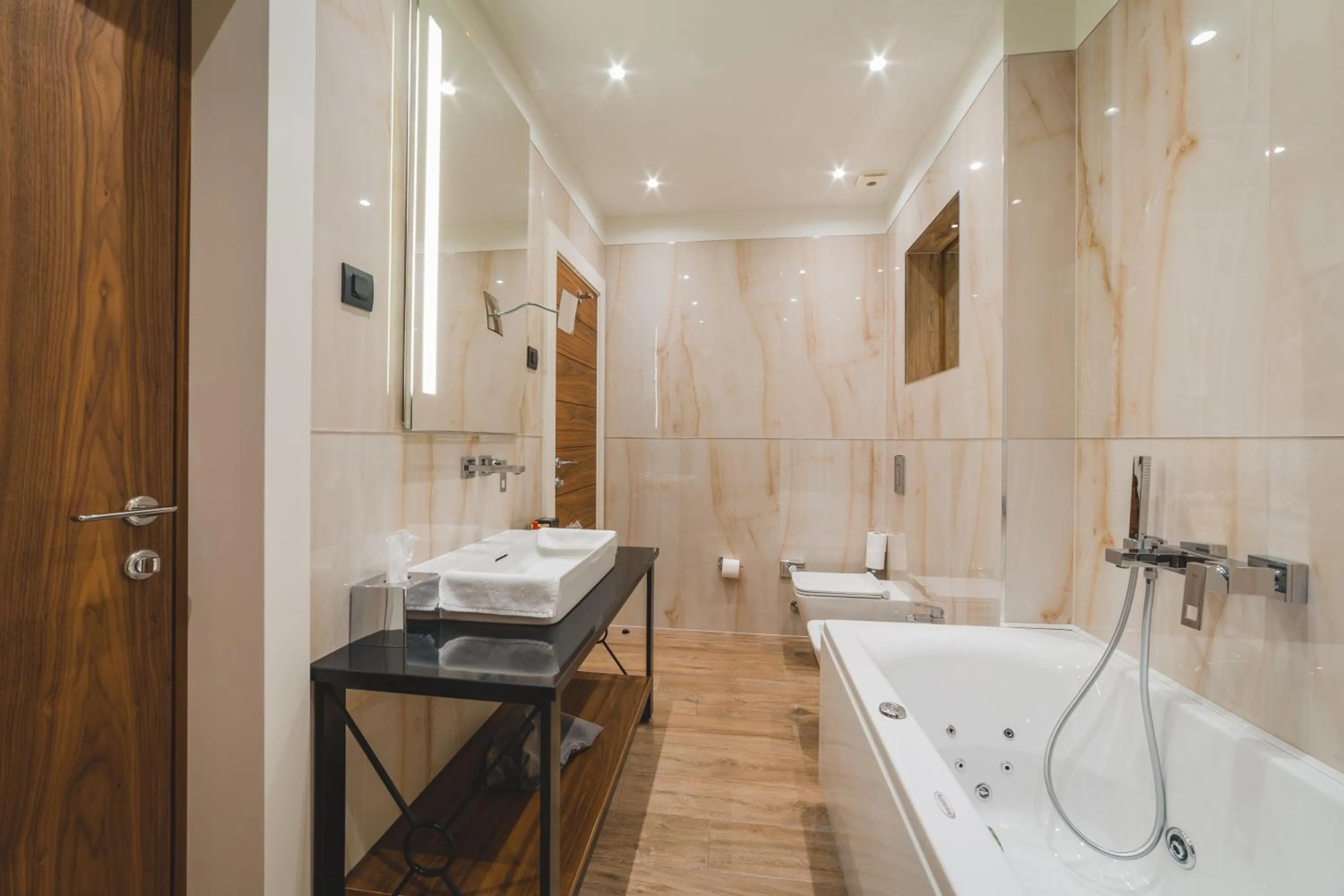 Bathroom in Kalamper Hotel & Spa