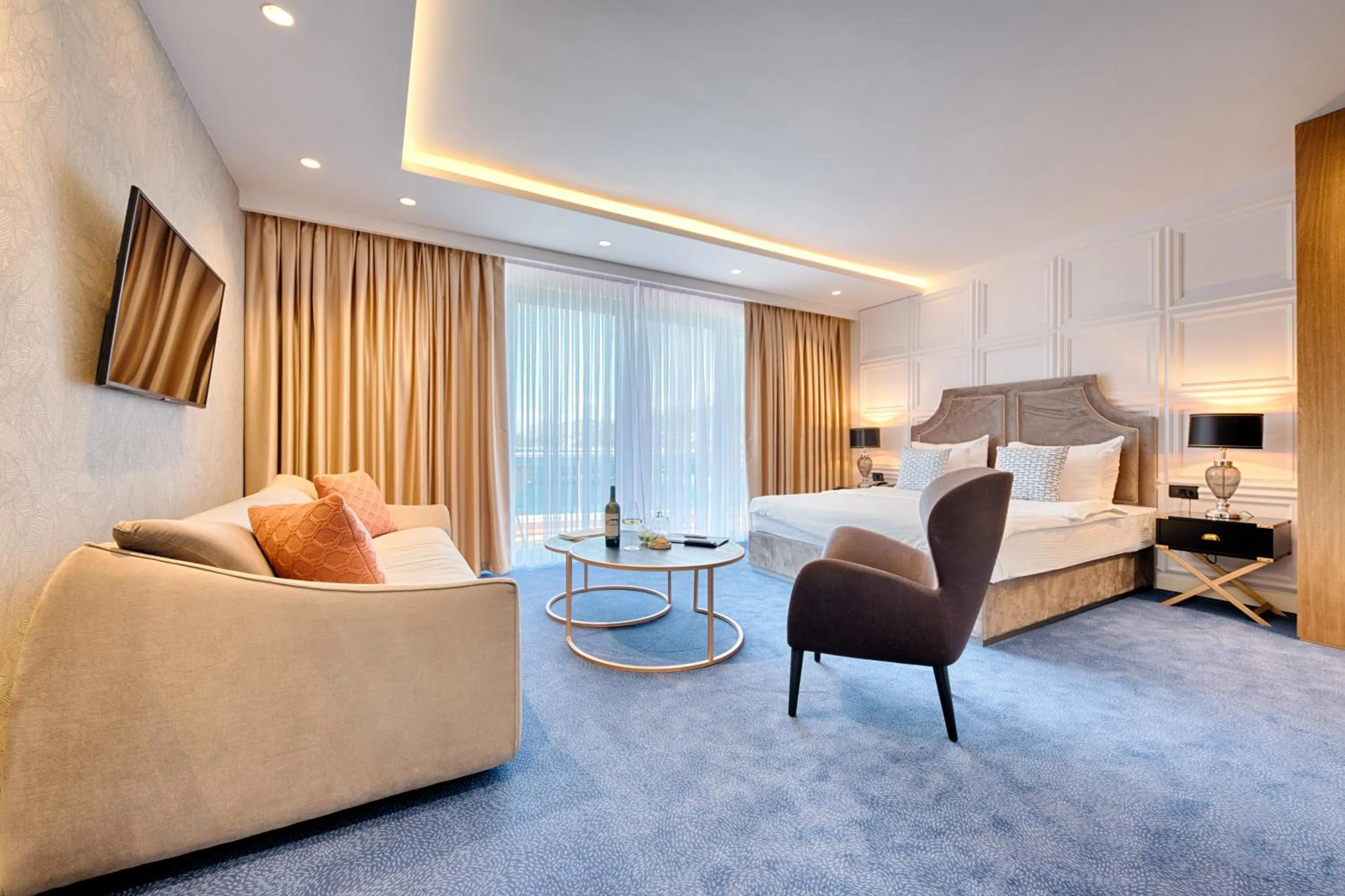 Bed in Kalamper Hotel & Spa