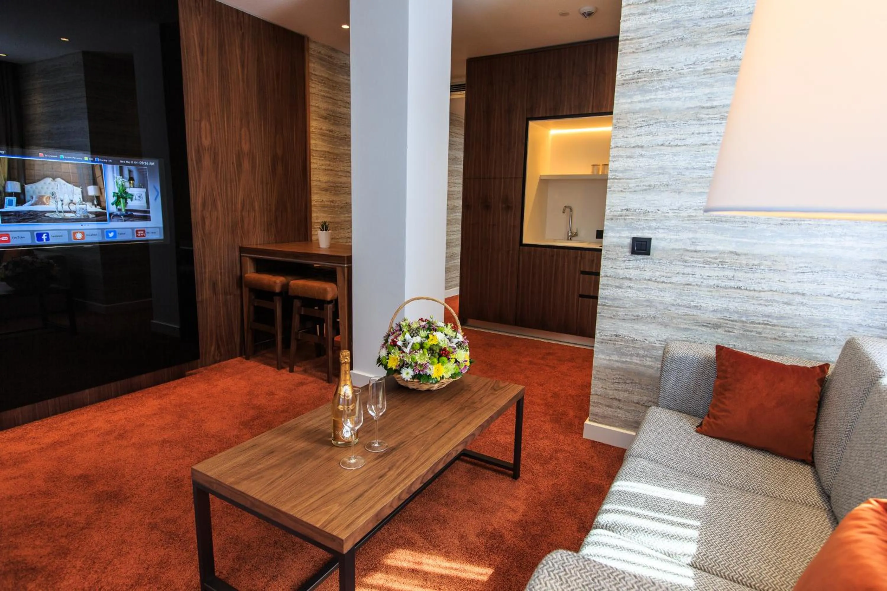 TV and multimedia in Kalamper Hotel & Spa