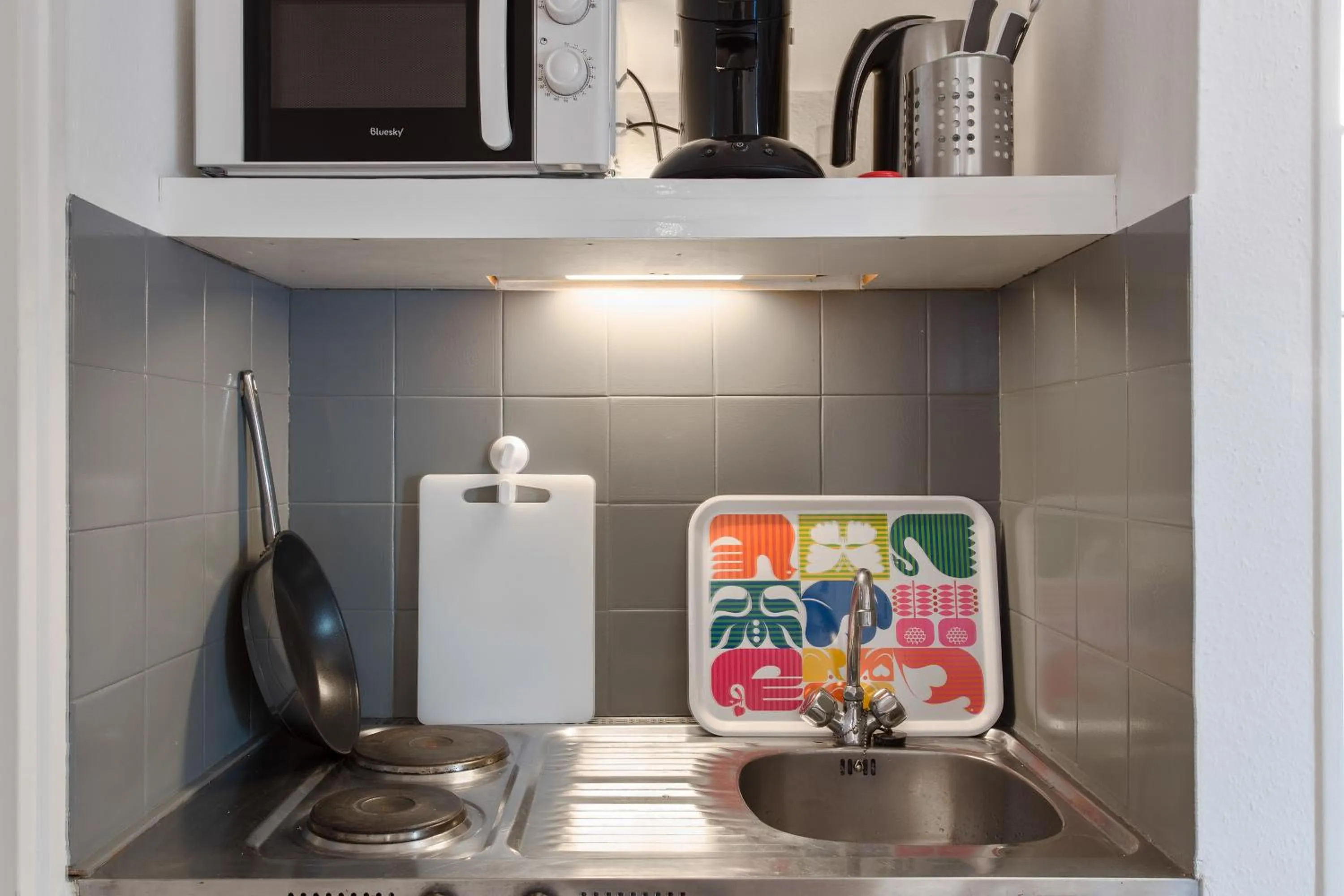 Communal kitchen in Nouvel Oasis Toulouse Saint Cyprien