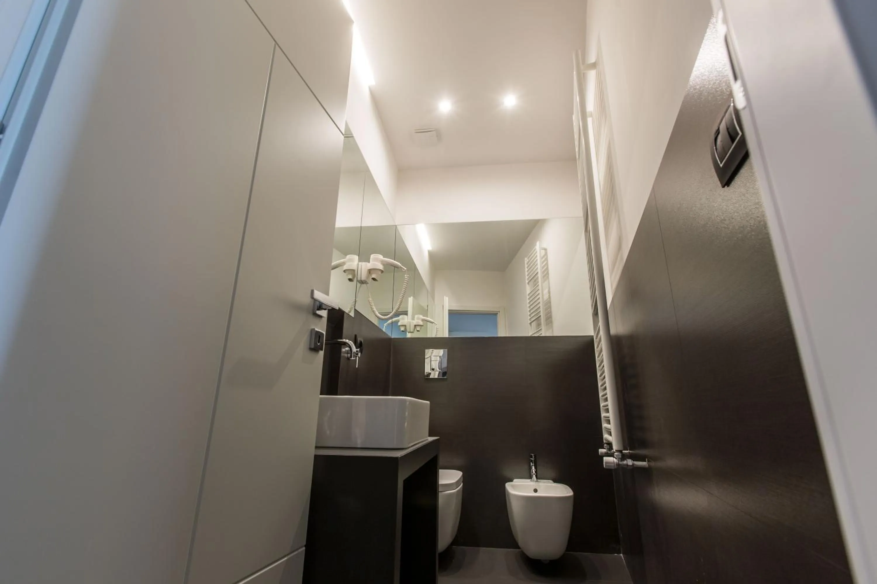 The Boutique Napoli Suite