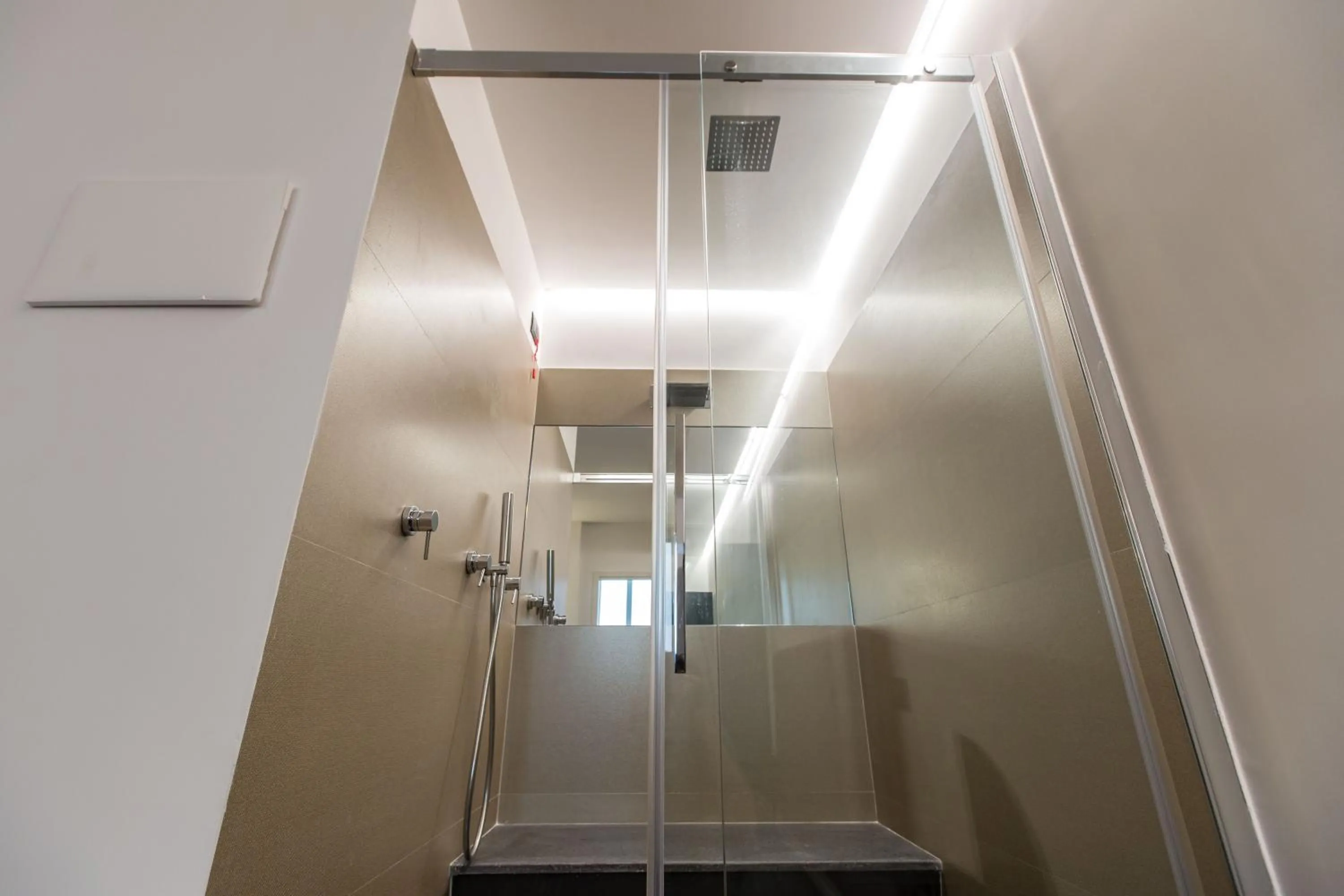 The Boutique Napoli Suite