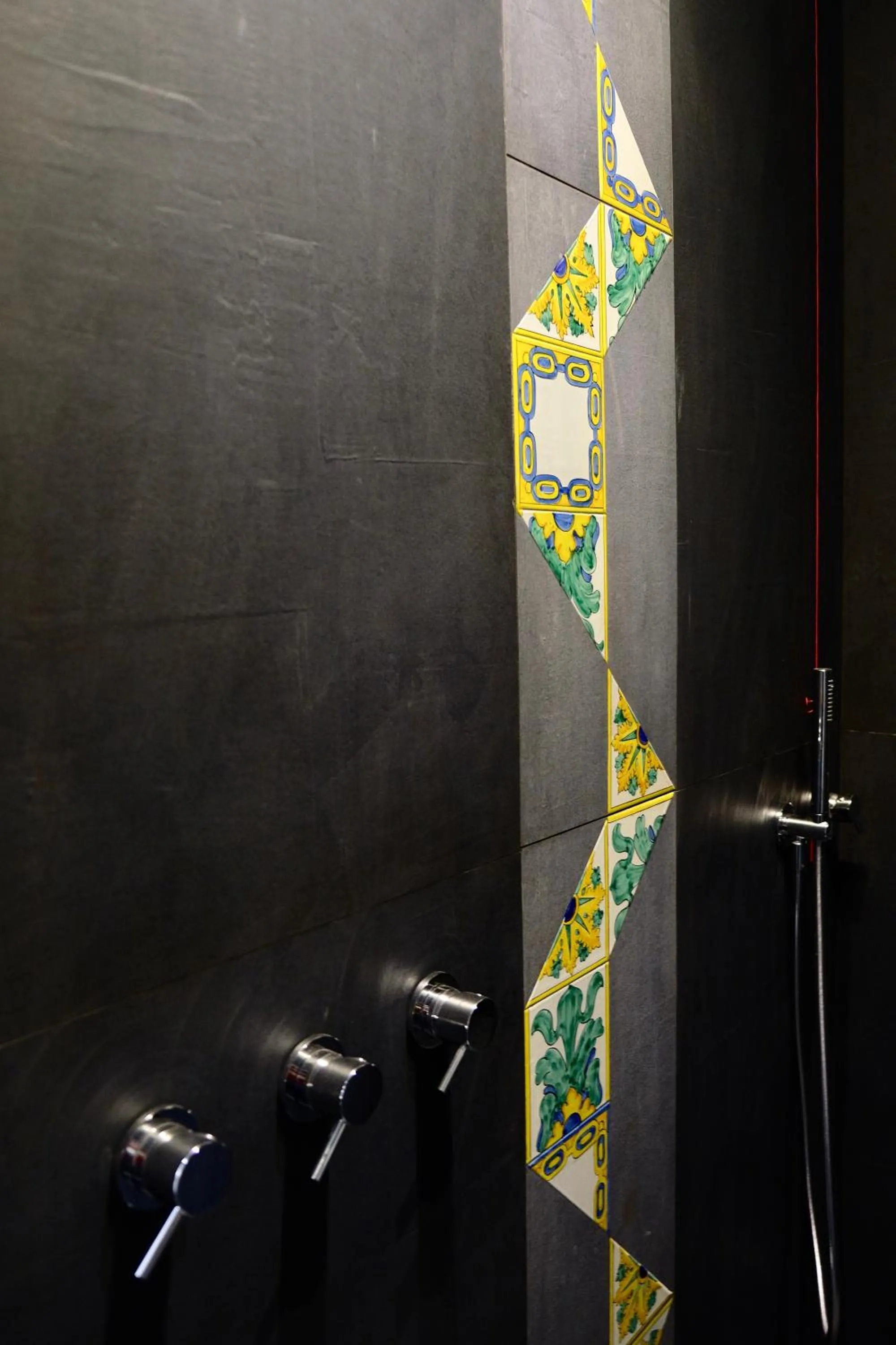 The Boutique Napoli Suite