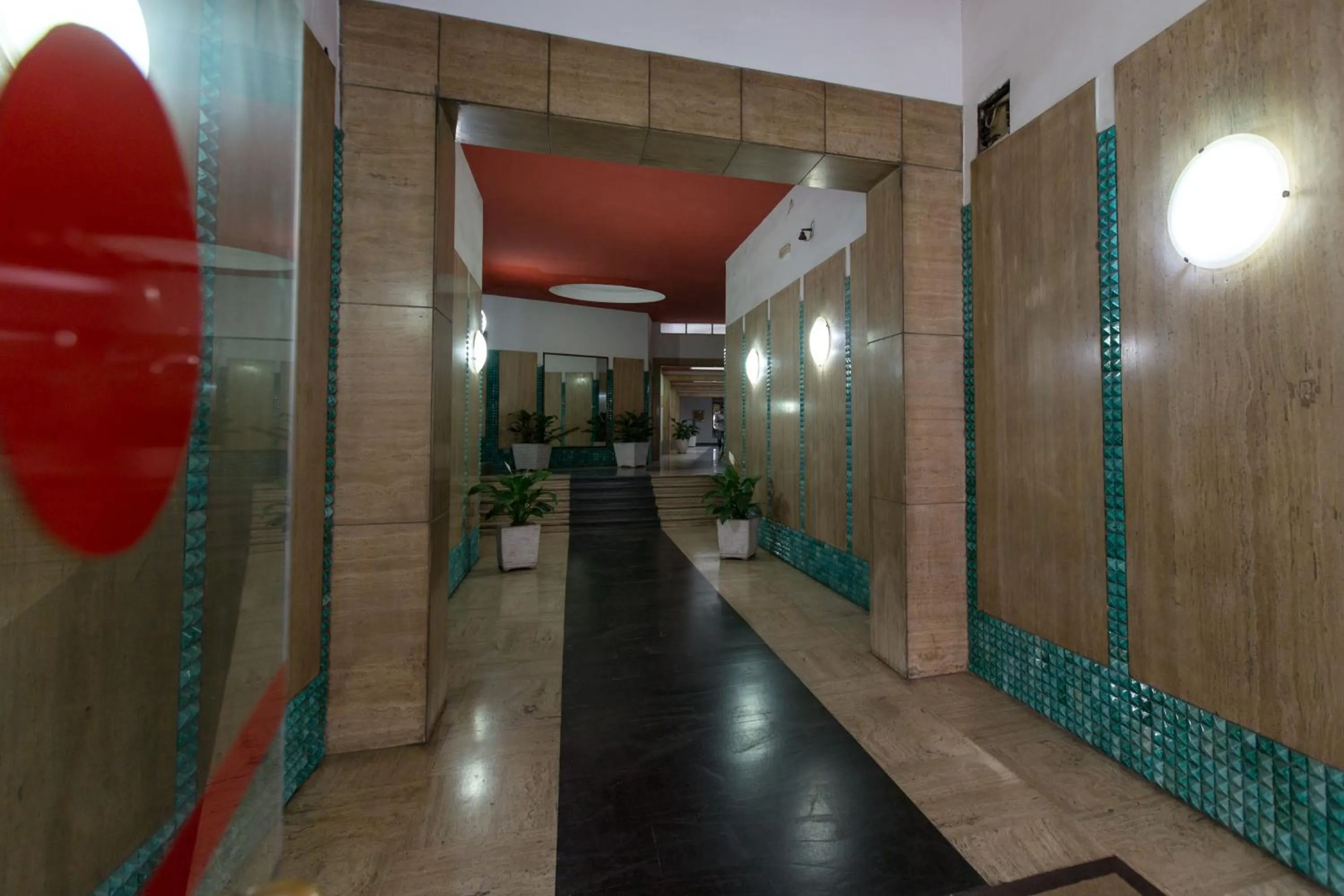 Facade/entrance in The Boutique Napoli Suite