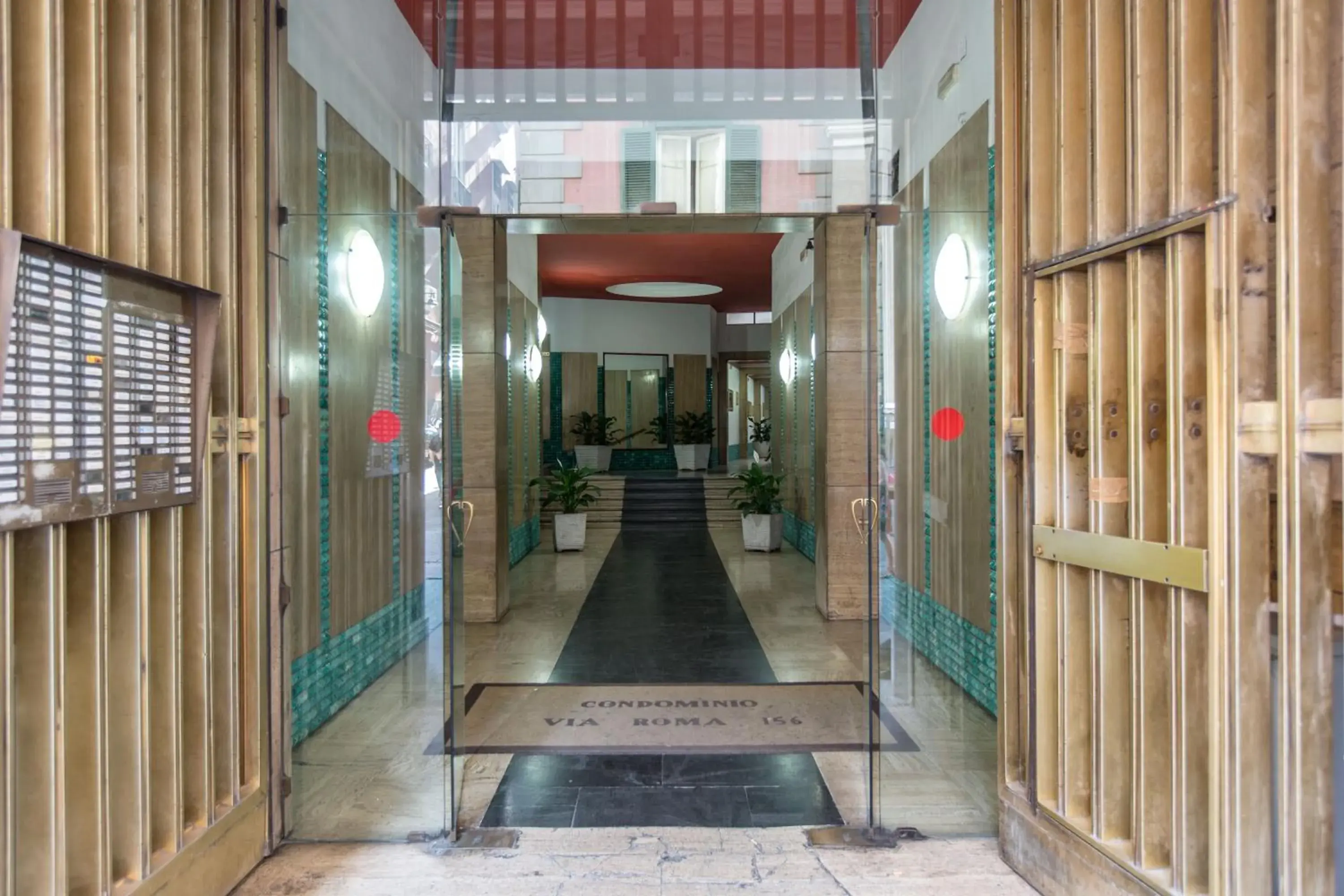 Facade/entrance in The Boutique Napoli Suite Facade/entrance in The Boutique Napoli Suite