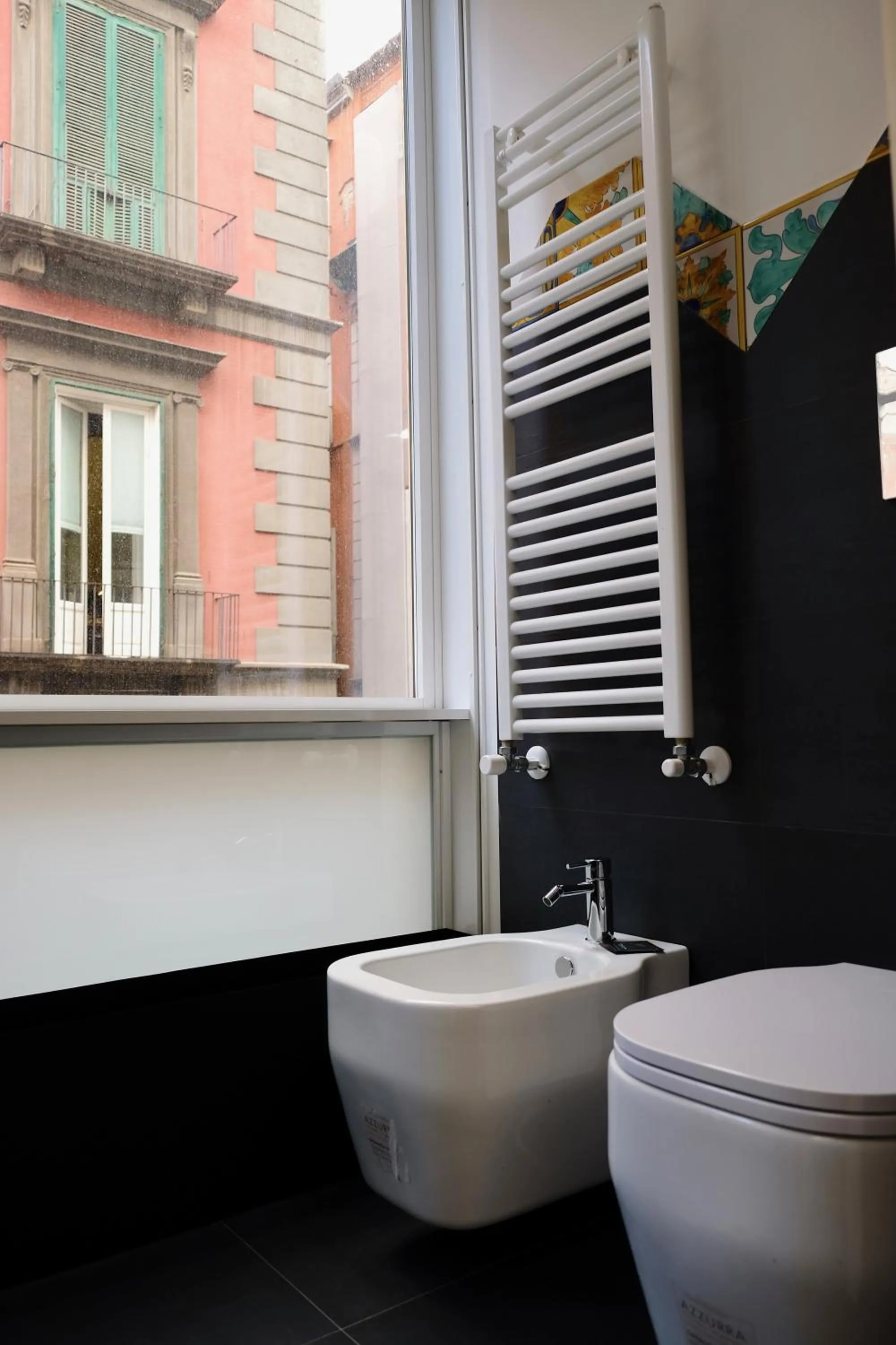 The Boutique Napoli Suite