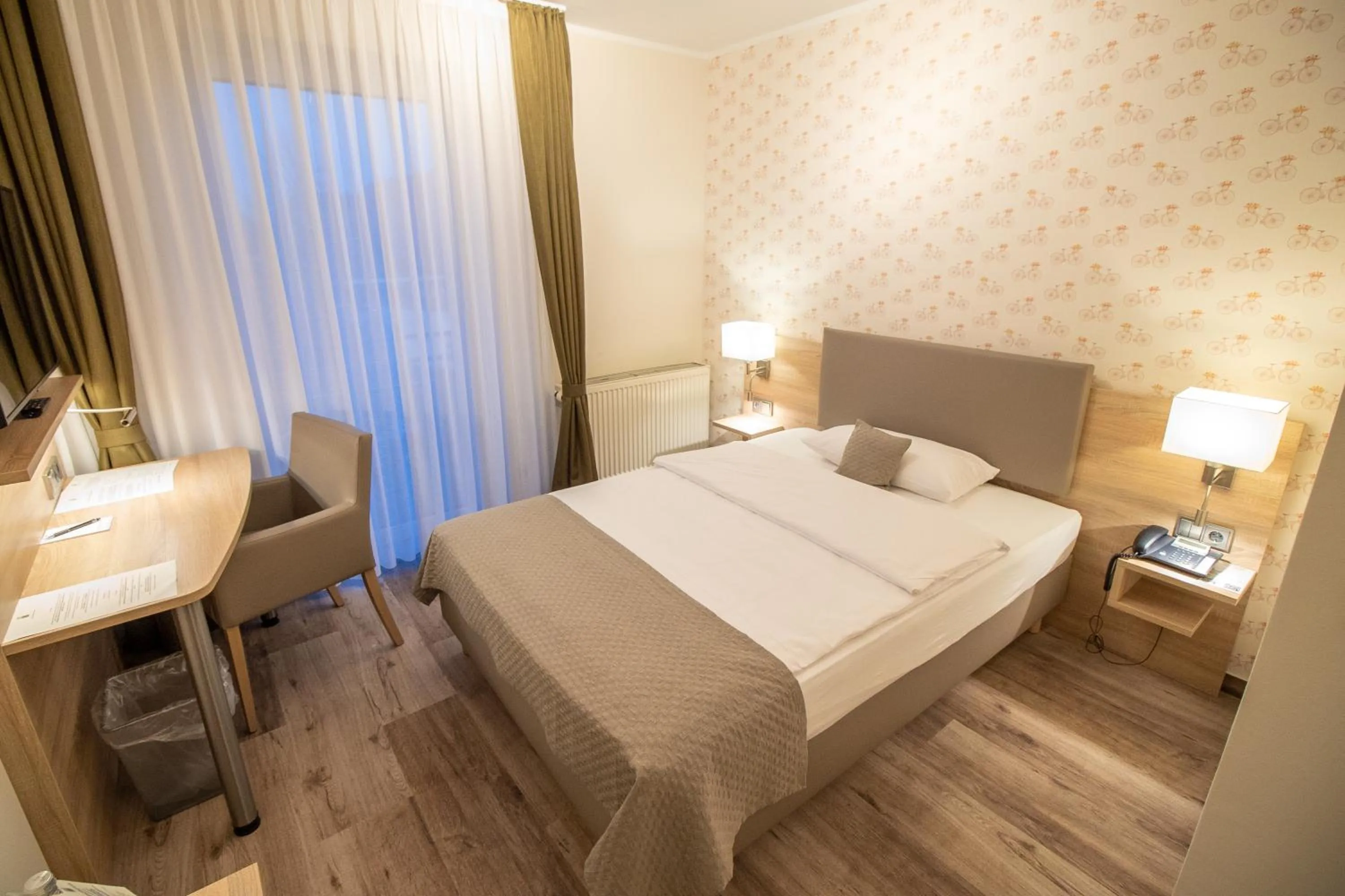 Bed in Hotel Fallersleber Spieker