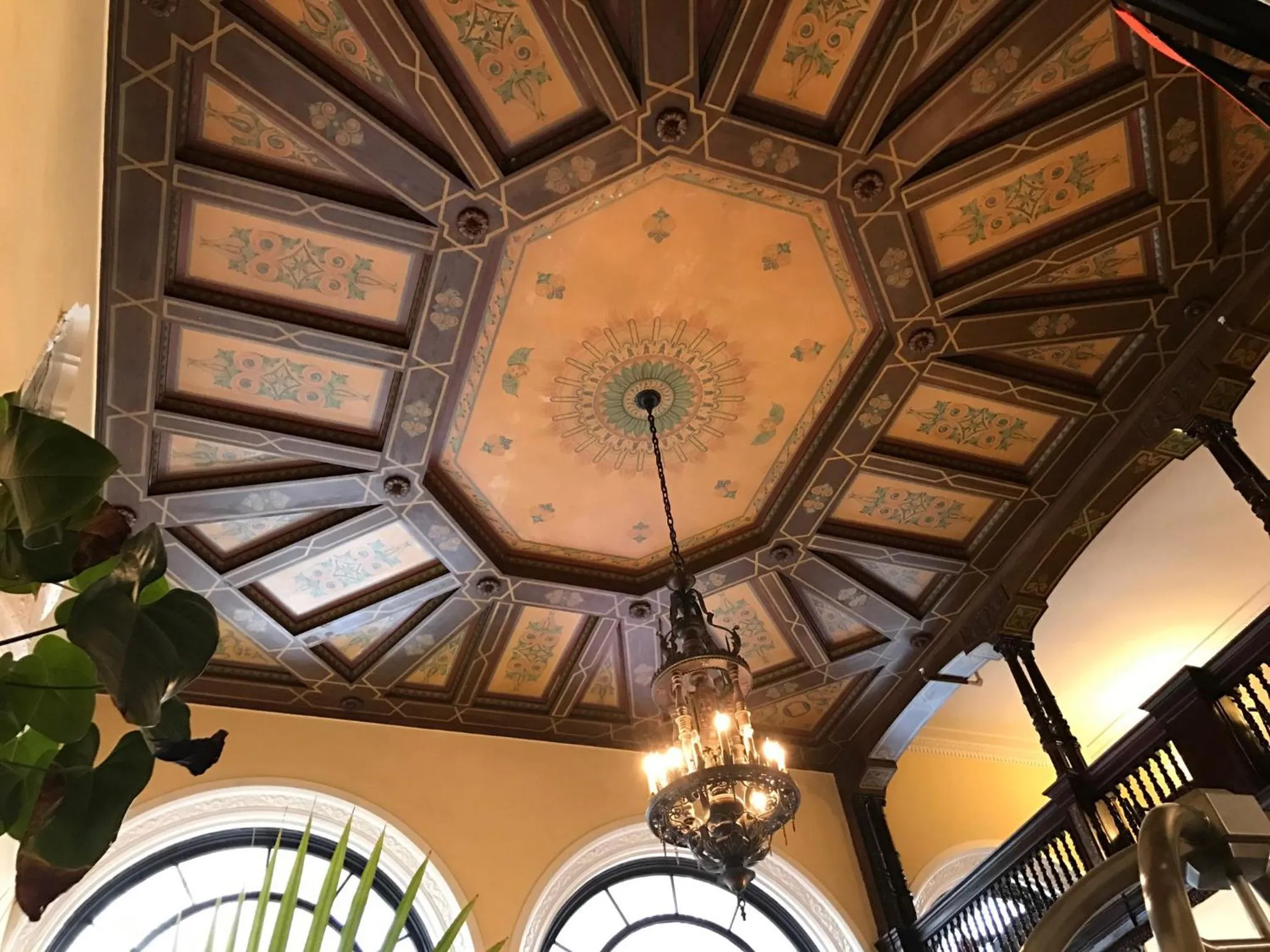 Lobby or reception in Mayflower Hotel