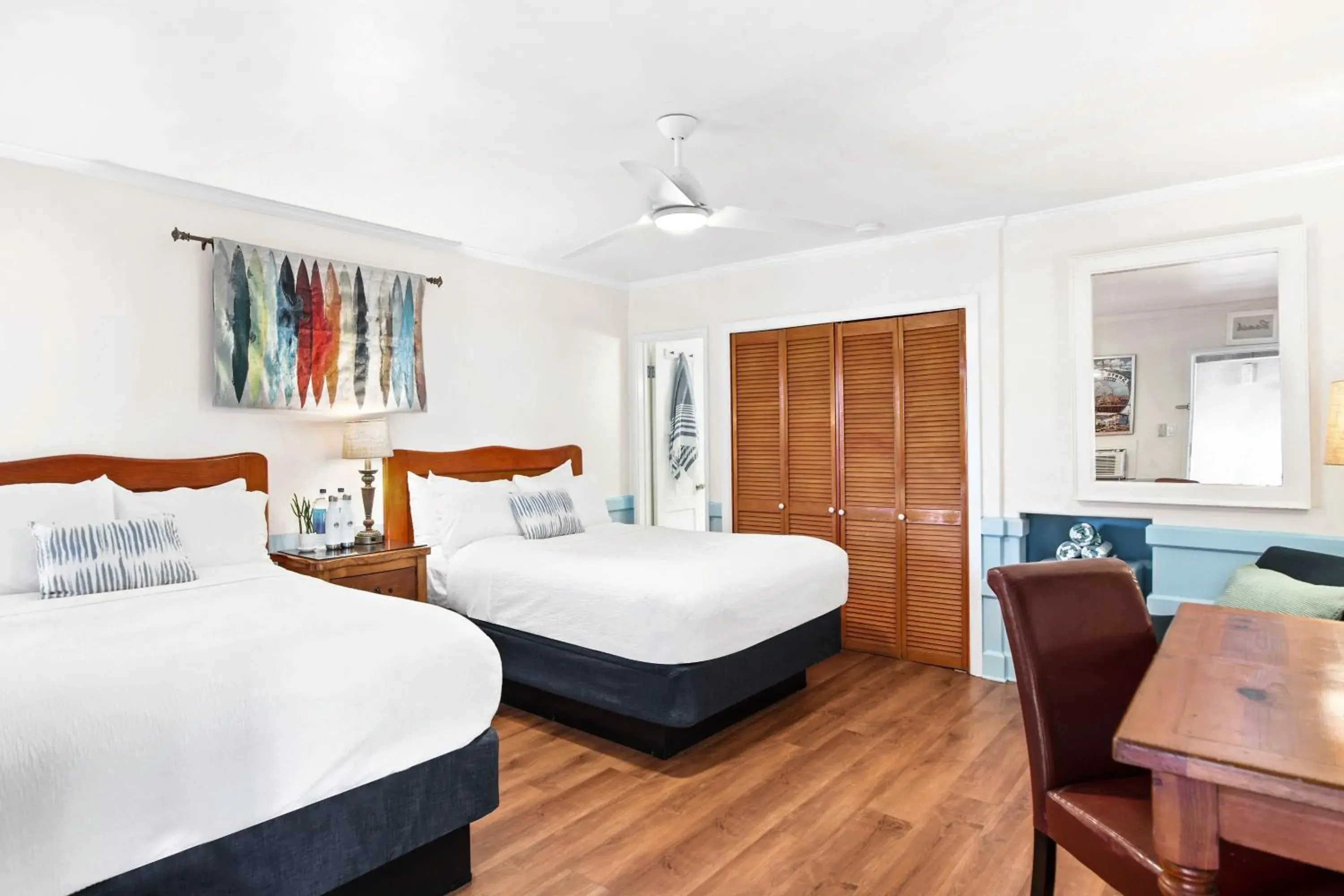 Photo of the whole room, Bed in Sea Blue Hotel Photo of the whole room, Bed in Sea Blue Hotel