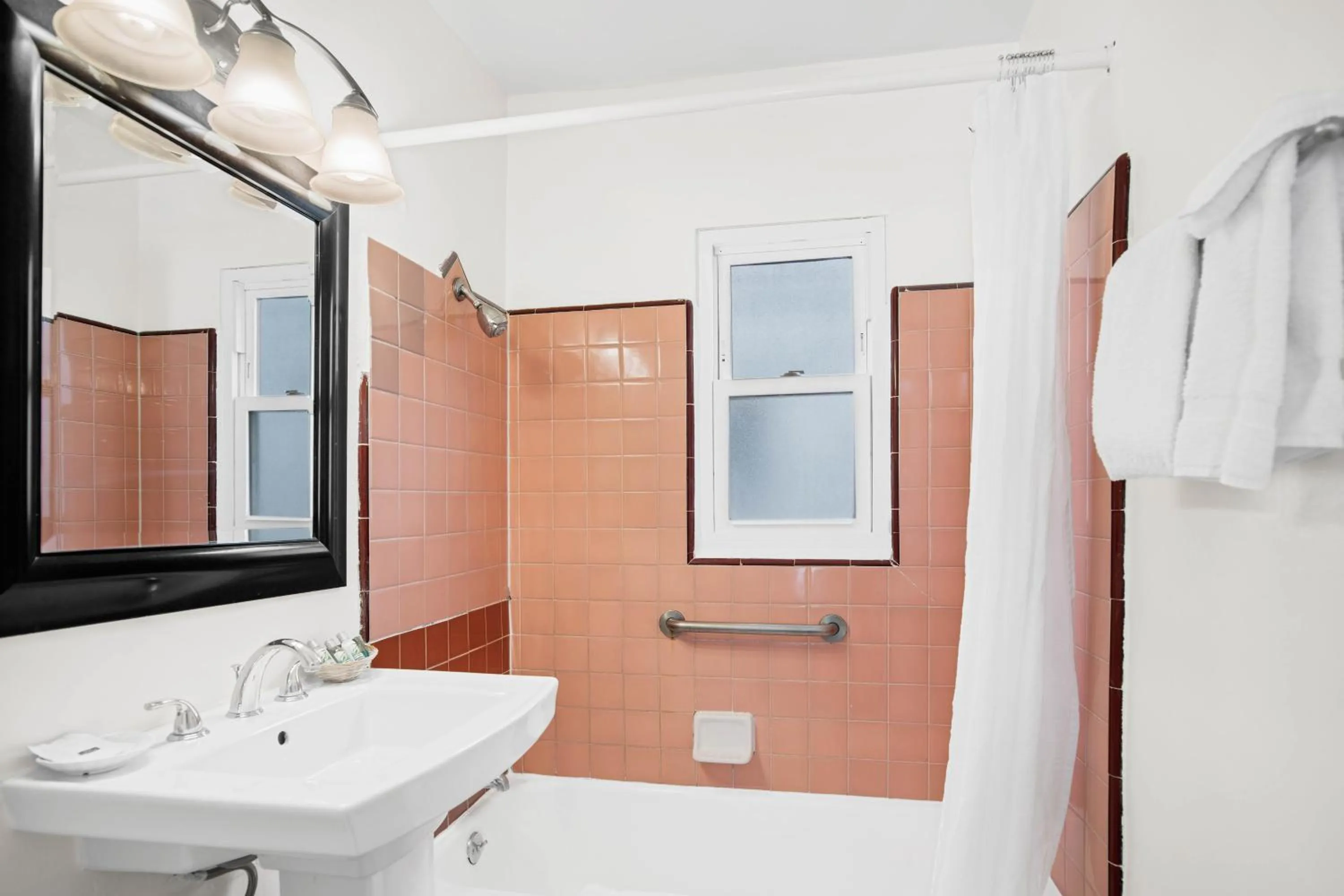 Bathroom in Sea Blue Hotel