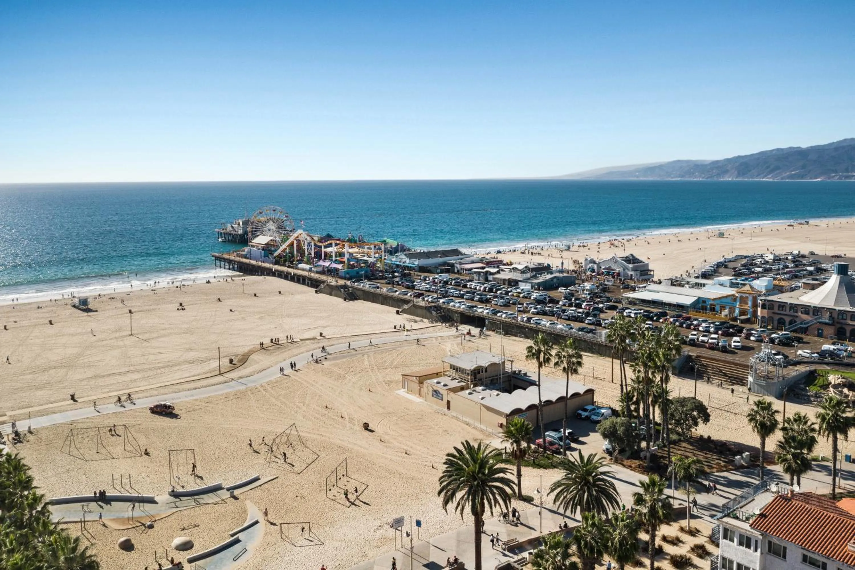 Beach in Sea Blue Hotel