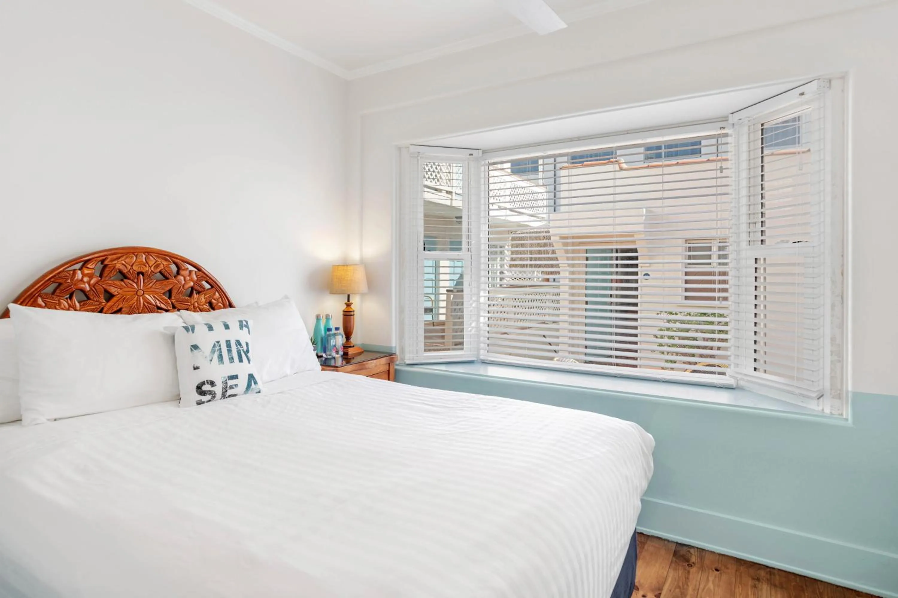 Bed in Sea Blue Hotel