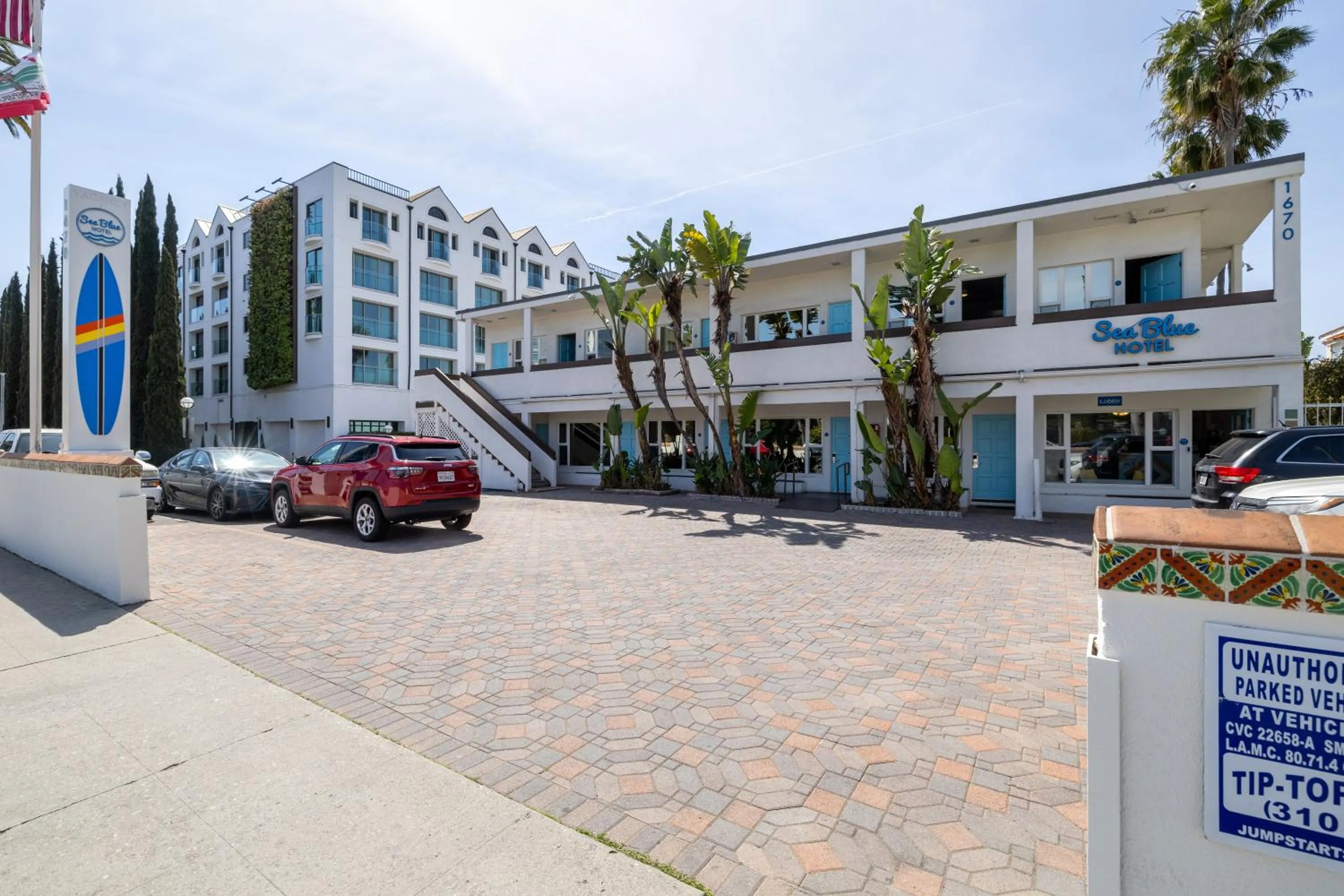 Property building in Sea Blue Hotel