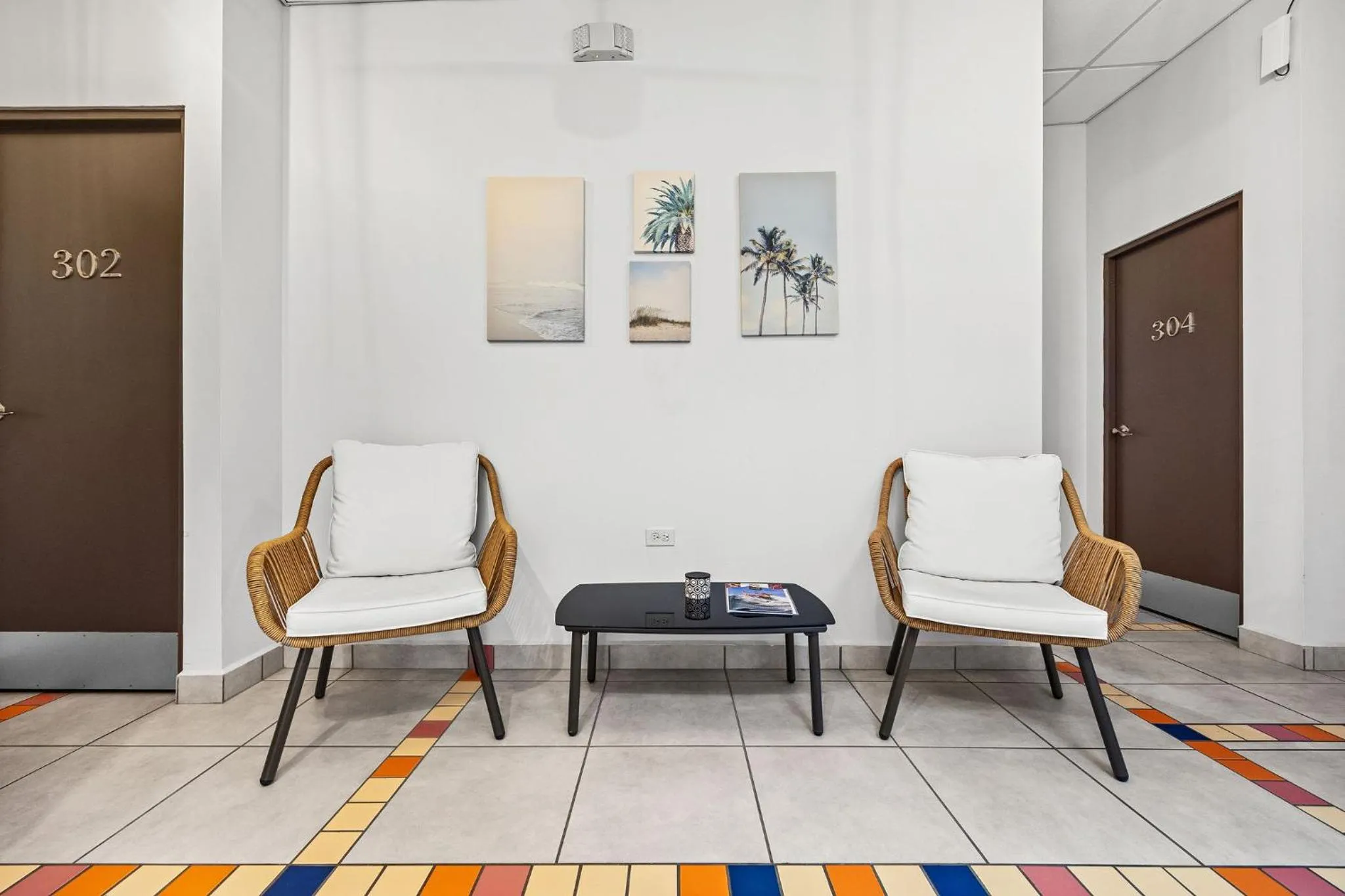 Living room in Rincon Plaza Hotel