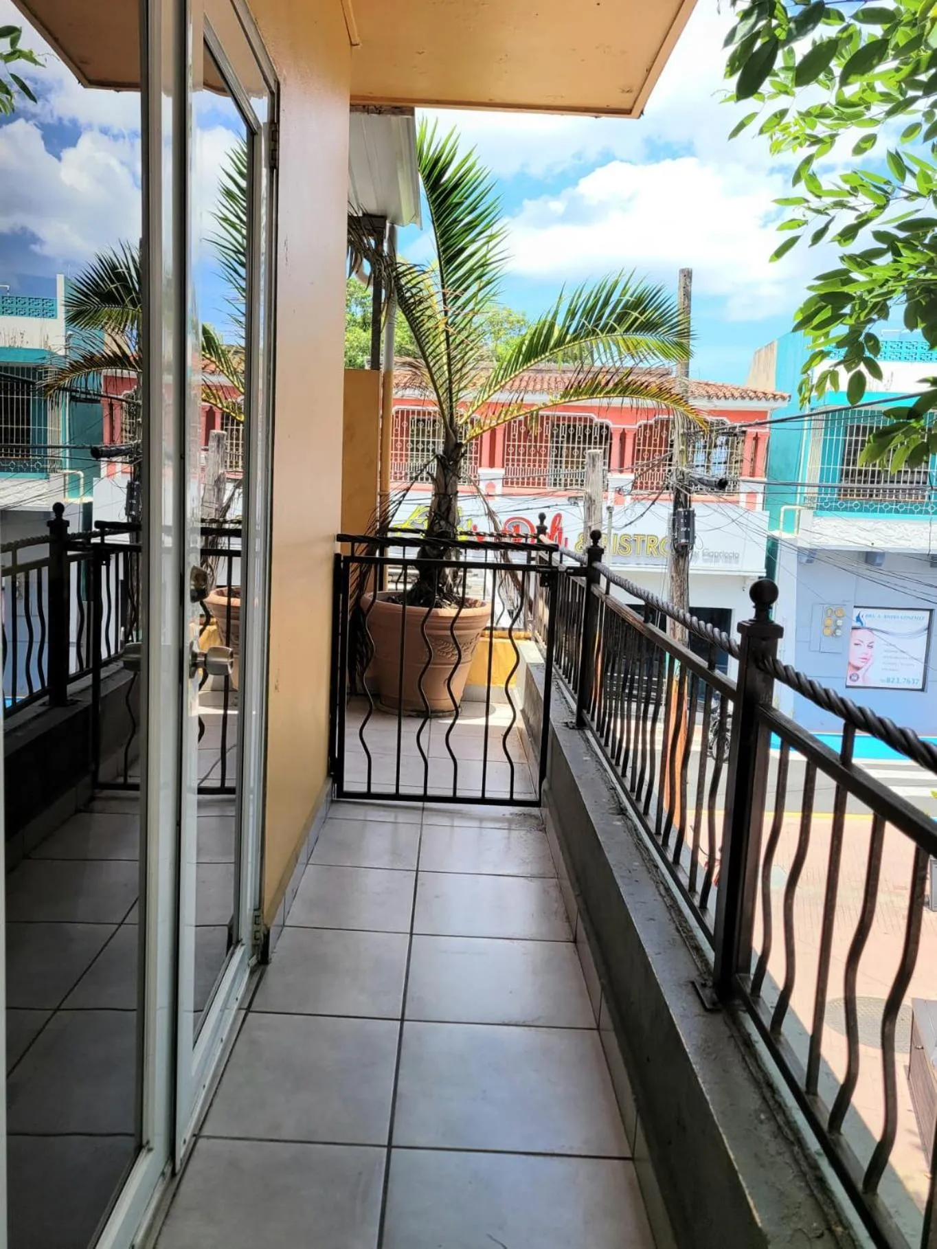 Balcony/Terrace in Rincon Plaza Hotel