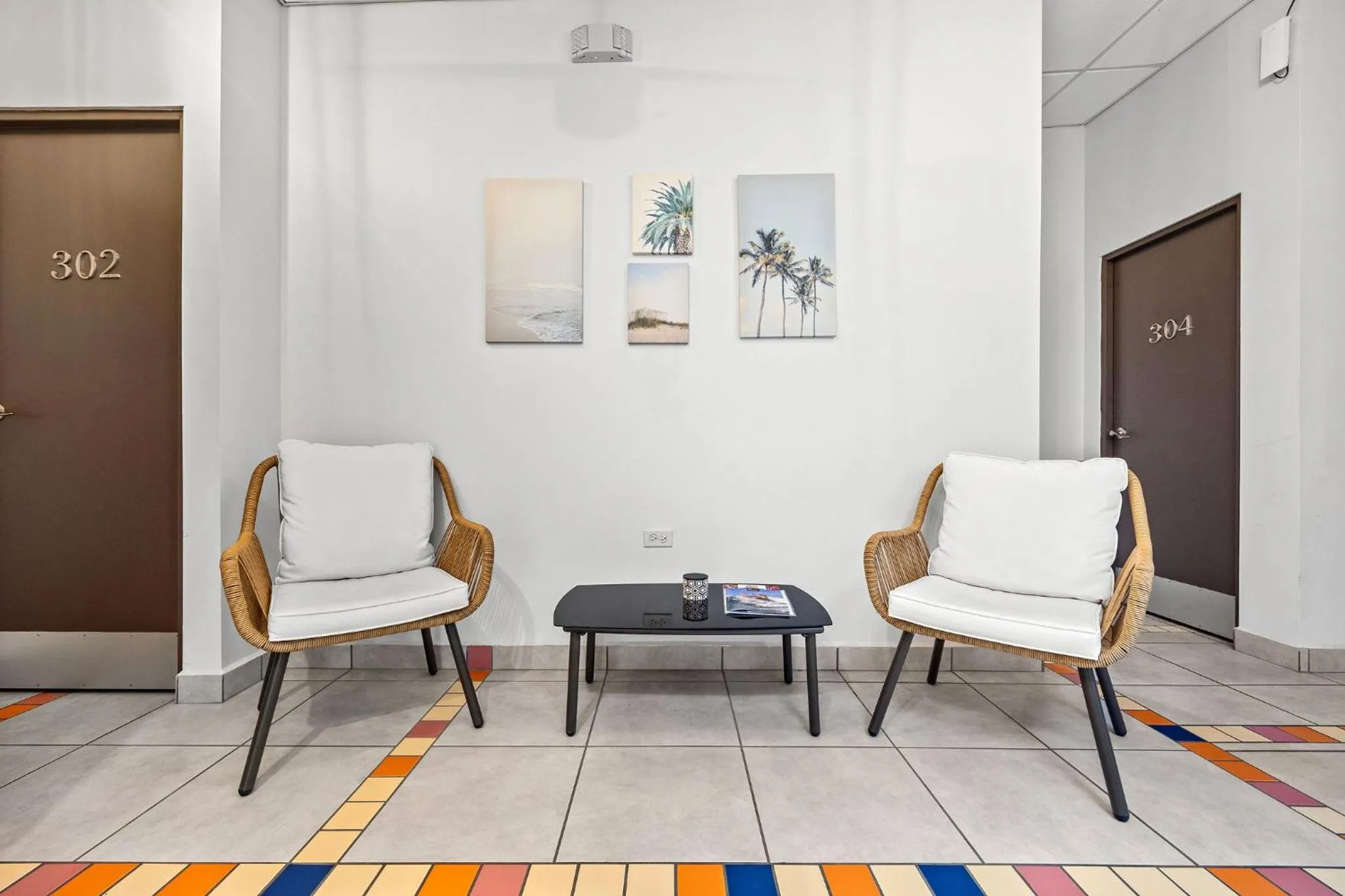 Living room in Rincon Plaza Hotel