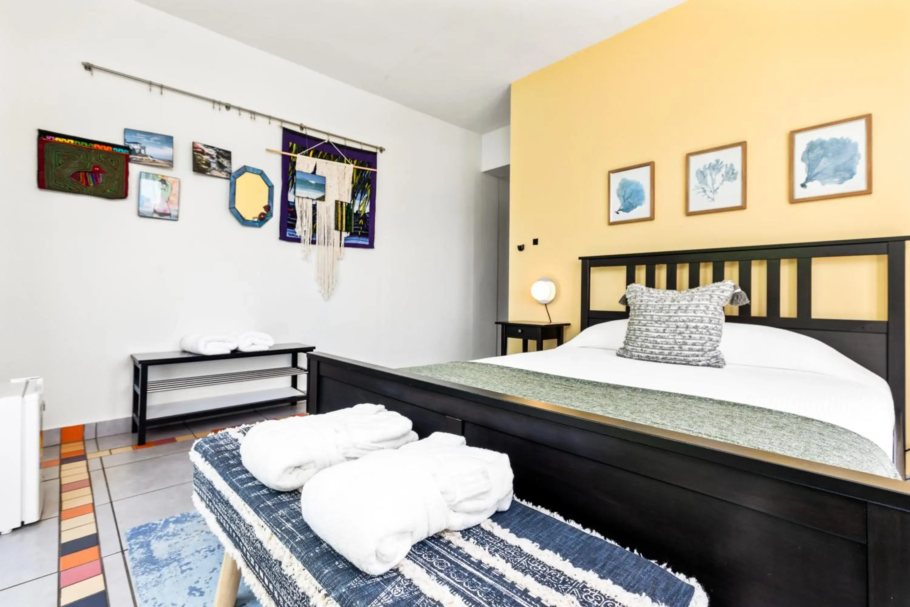 Bedroom, Bed in Rincon Plaza Hotel Bedroom, Bed in Rincon Plaza Hotel