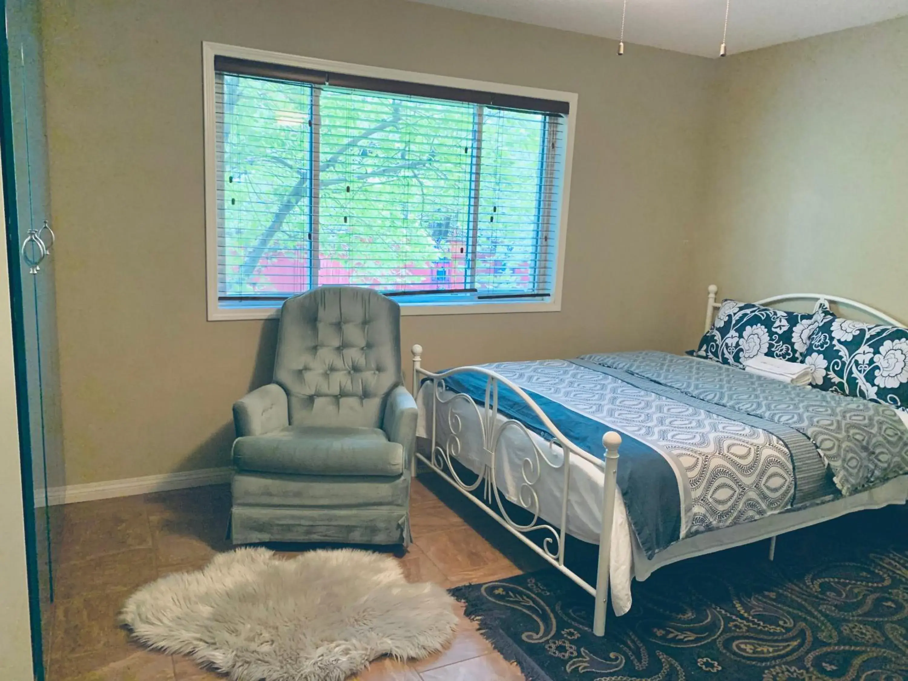 Bed in Brother Li Homestay Bed in Brother Li Homestay