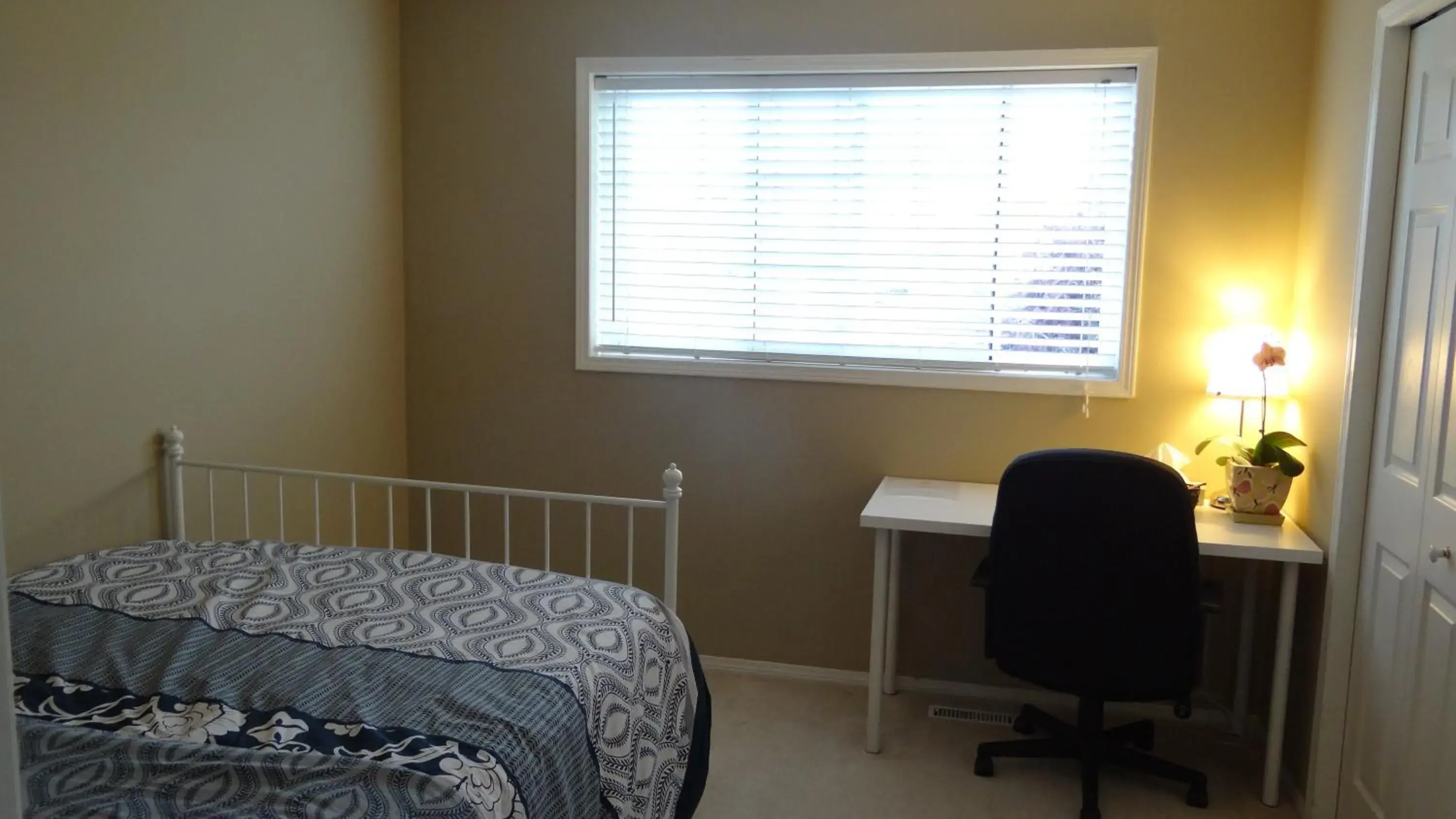 Bed in Brother Li Homestay Bed in Brother Li Homestay