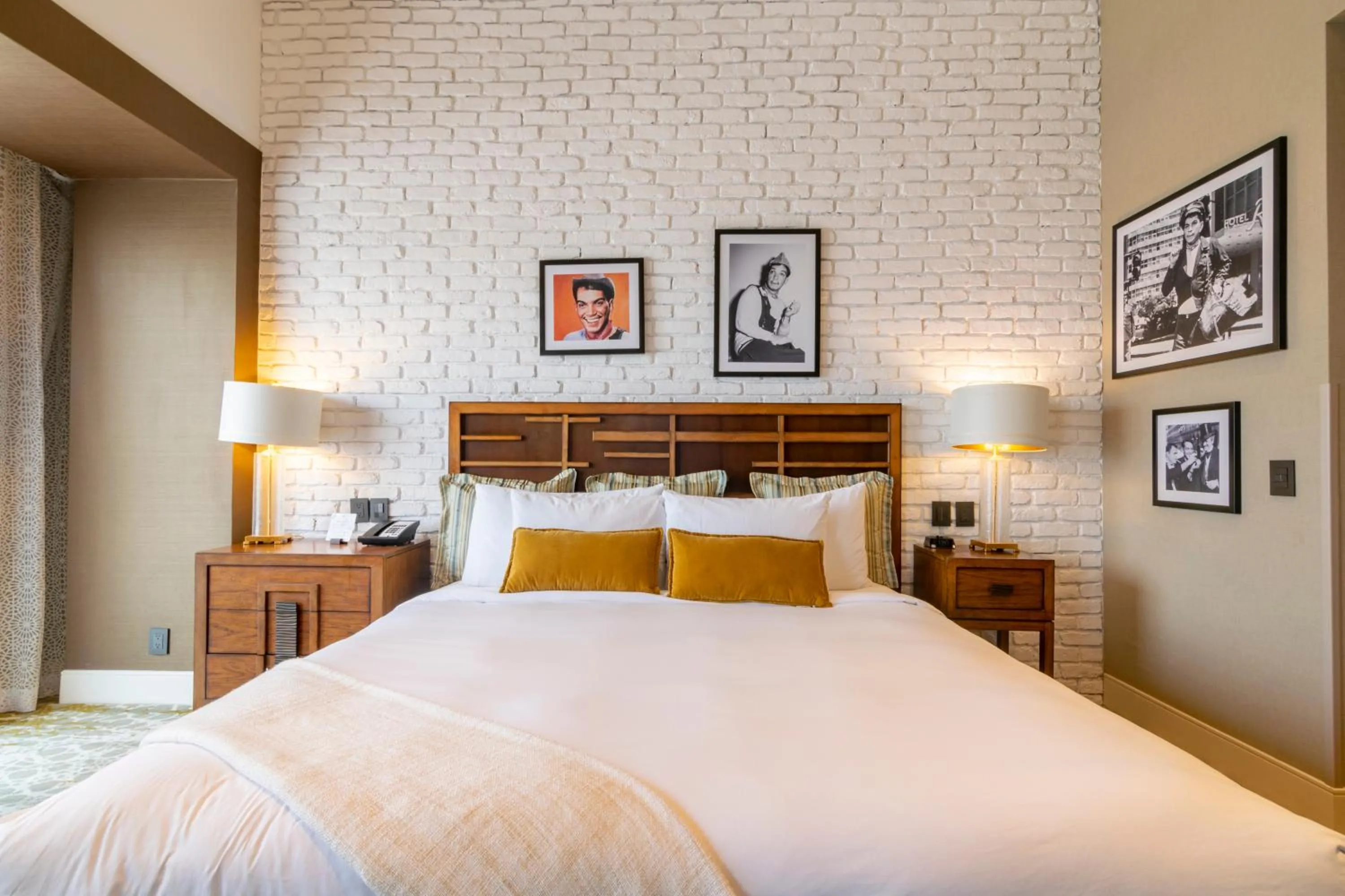 Bed in K Tower Boutique Hotel By Lucerna