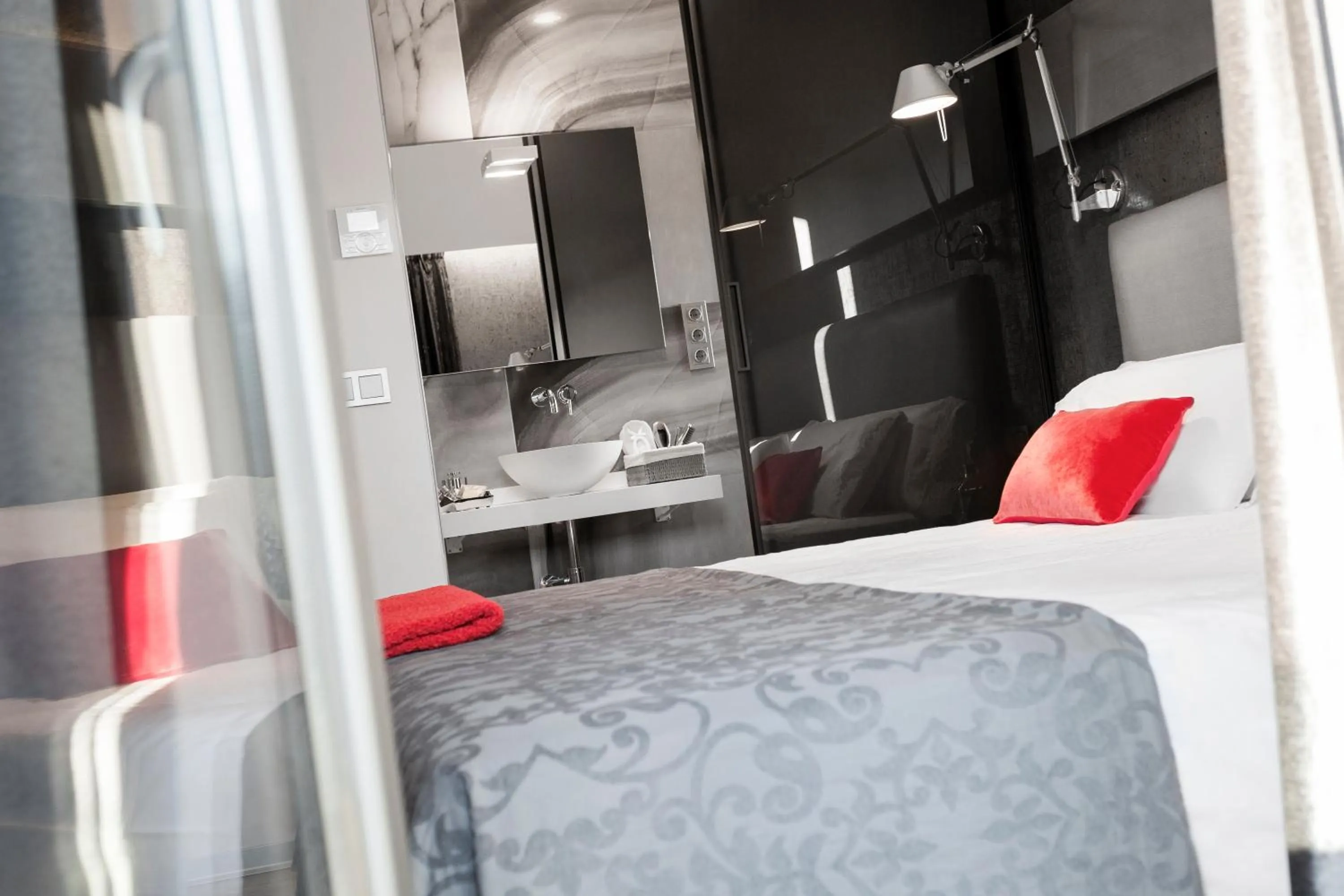 Photo of the whole room, Bed in Villa Birdie Boutique - Adults Only