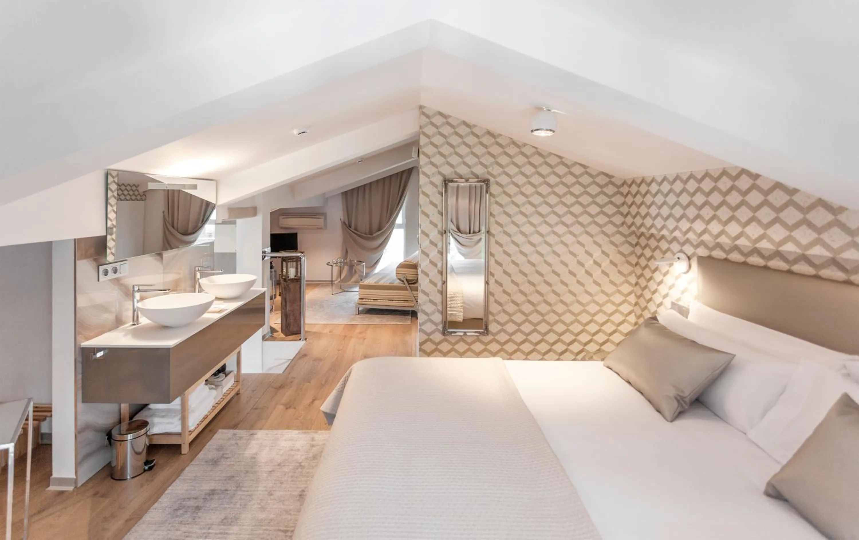 Bed in Villa Birdie Boutique - Adults Only