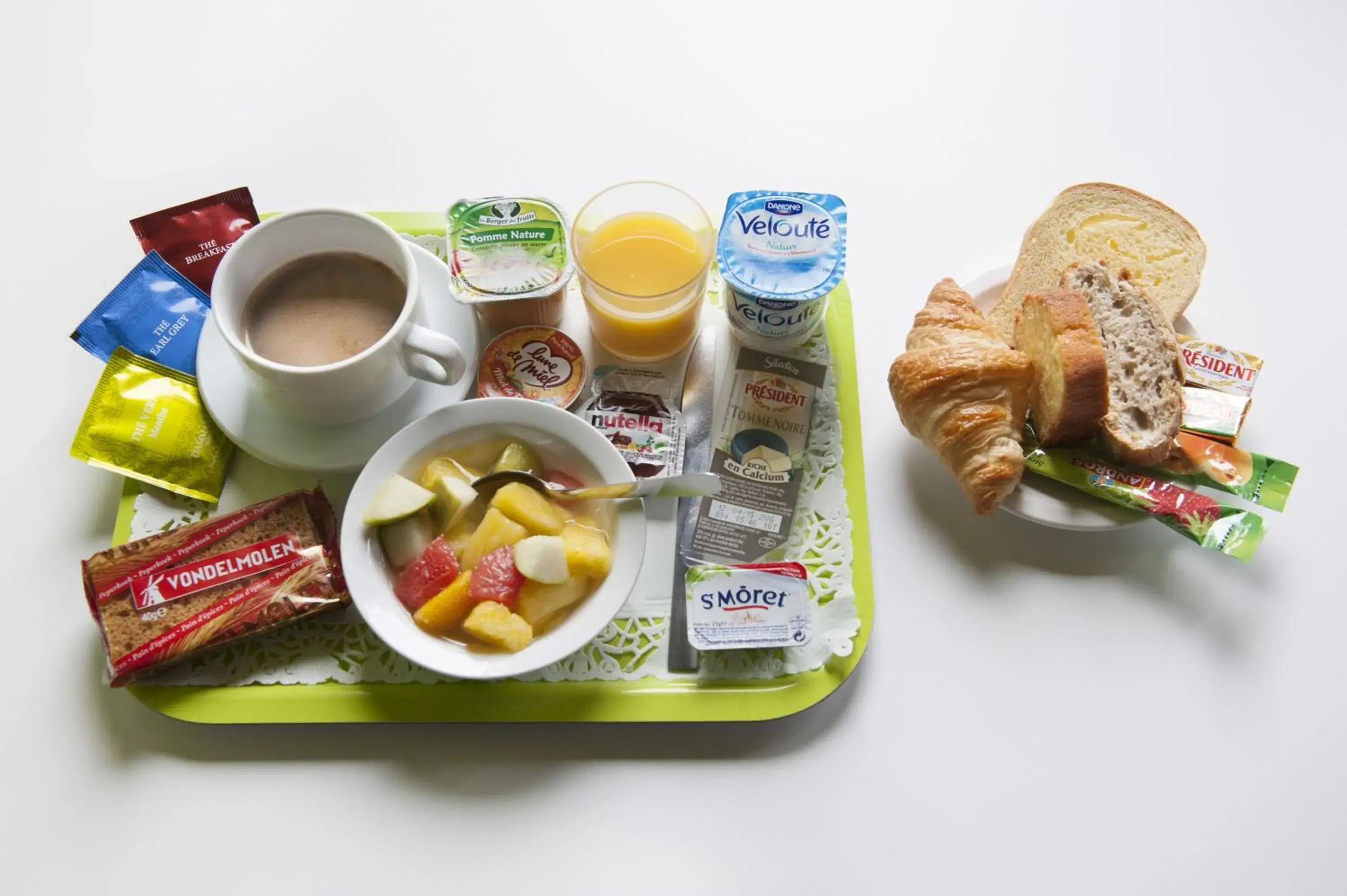 Breakfast in ibis budget Goussainville Charles de Gaulle