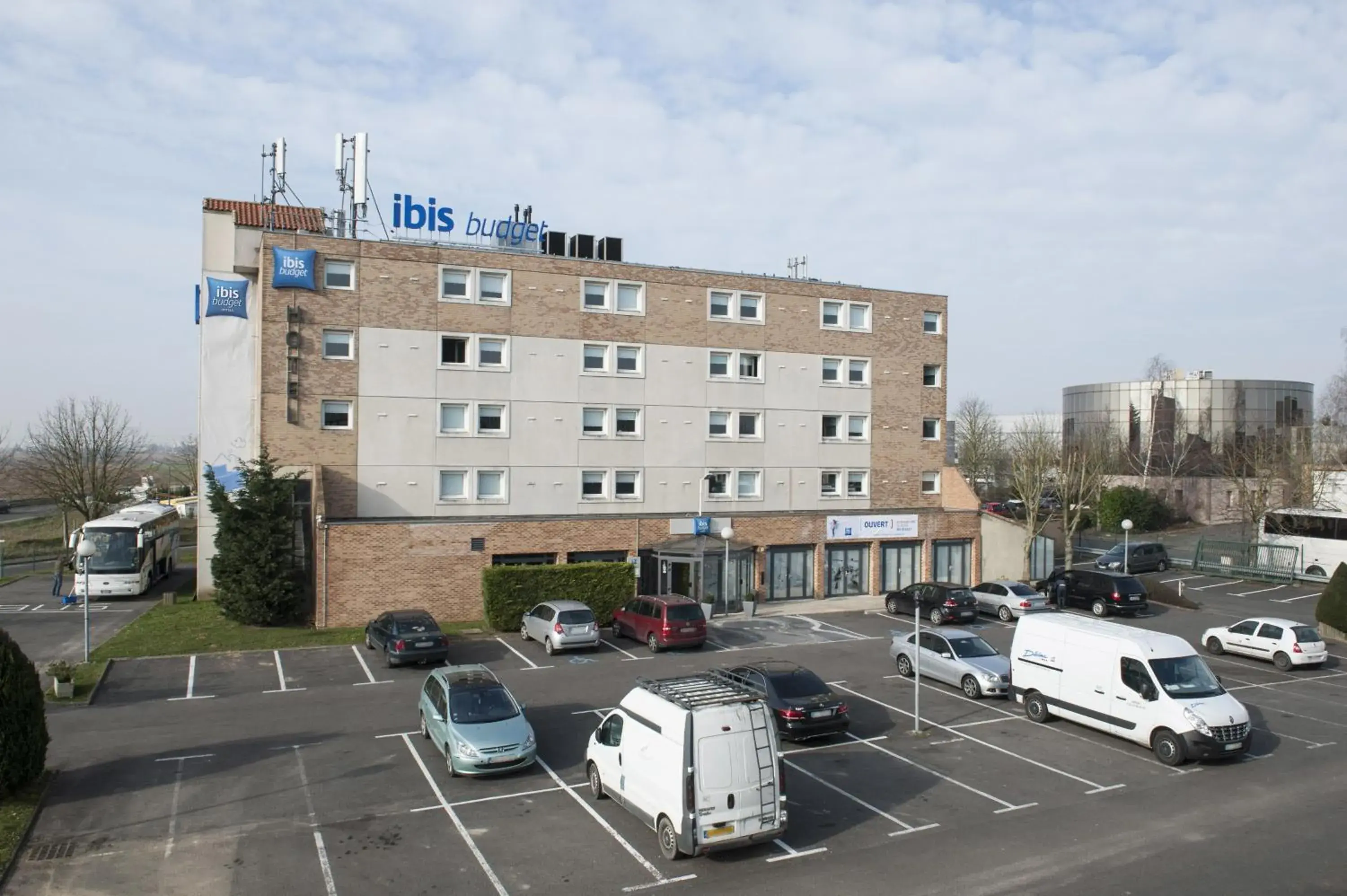 Property building in ibis budget Goussainville Charles de Gaulle