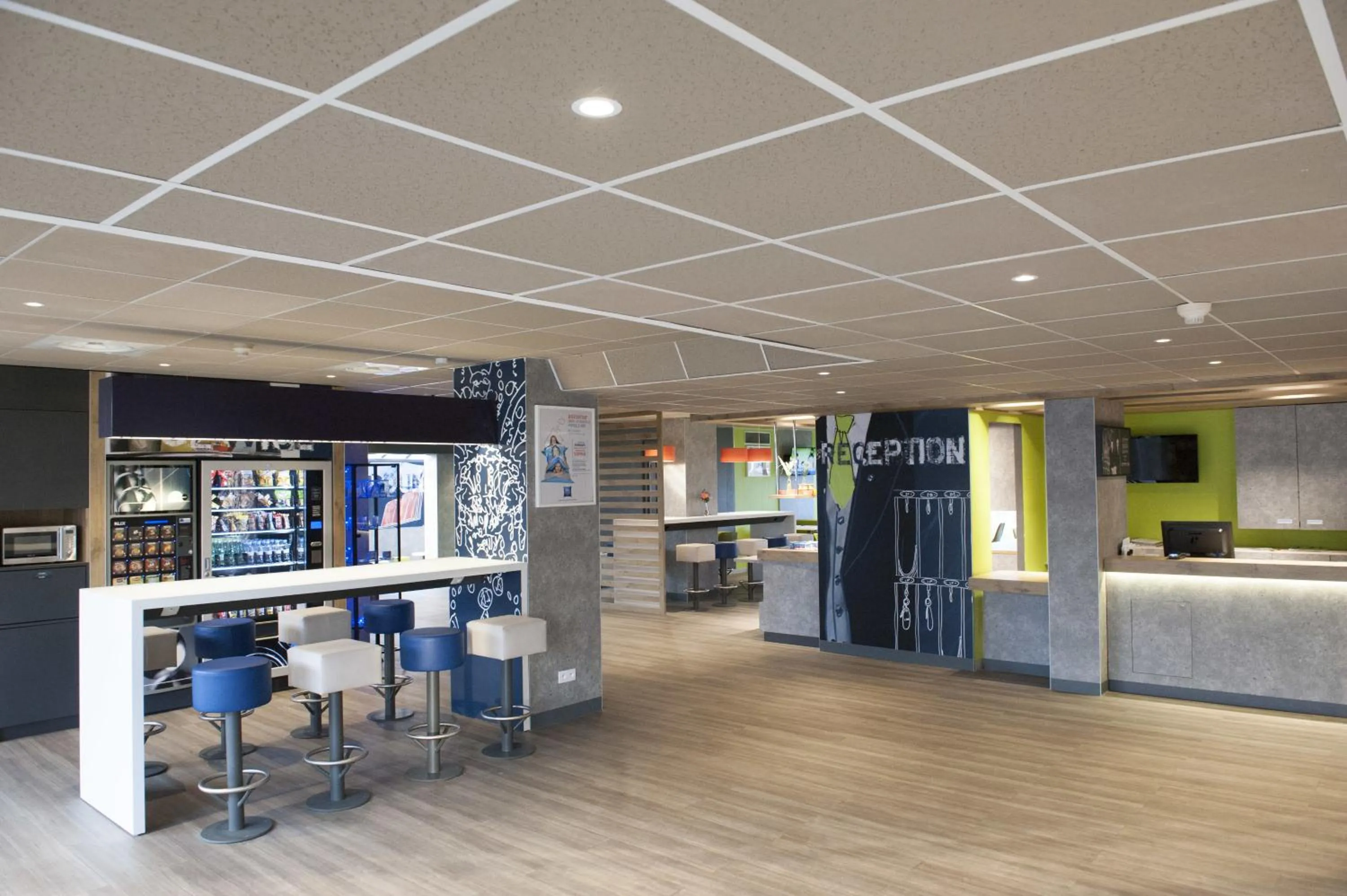 Lobby or reception in ibis budget Goussainville Charles de Gaulle