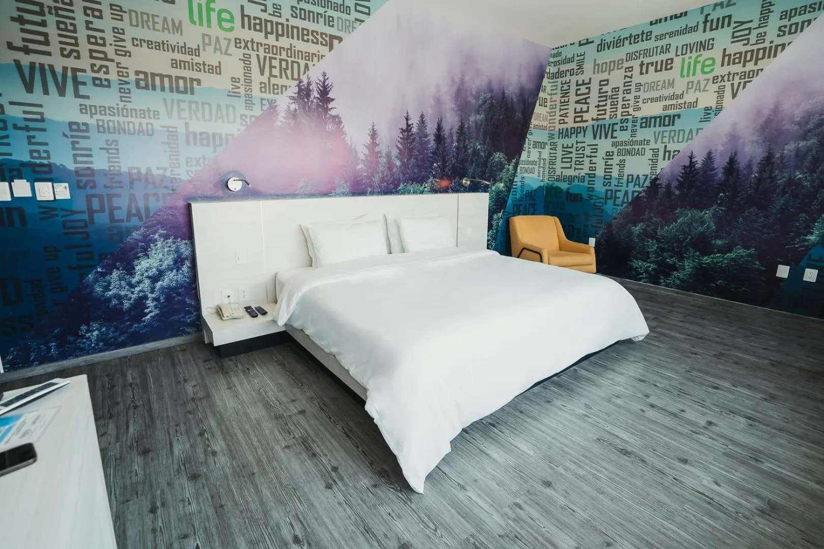 Photo of the whole room, Bed in Life Hotel