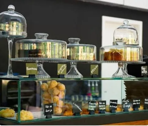 Restaurant/places to eat in Mediterrâneo Flat - Apart-Hotel