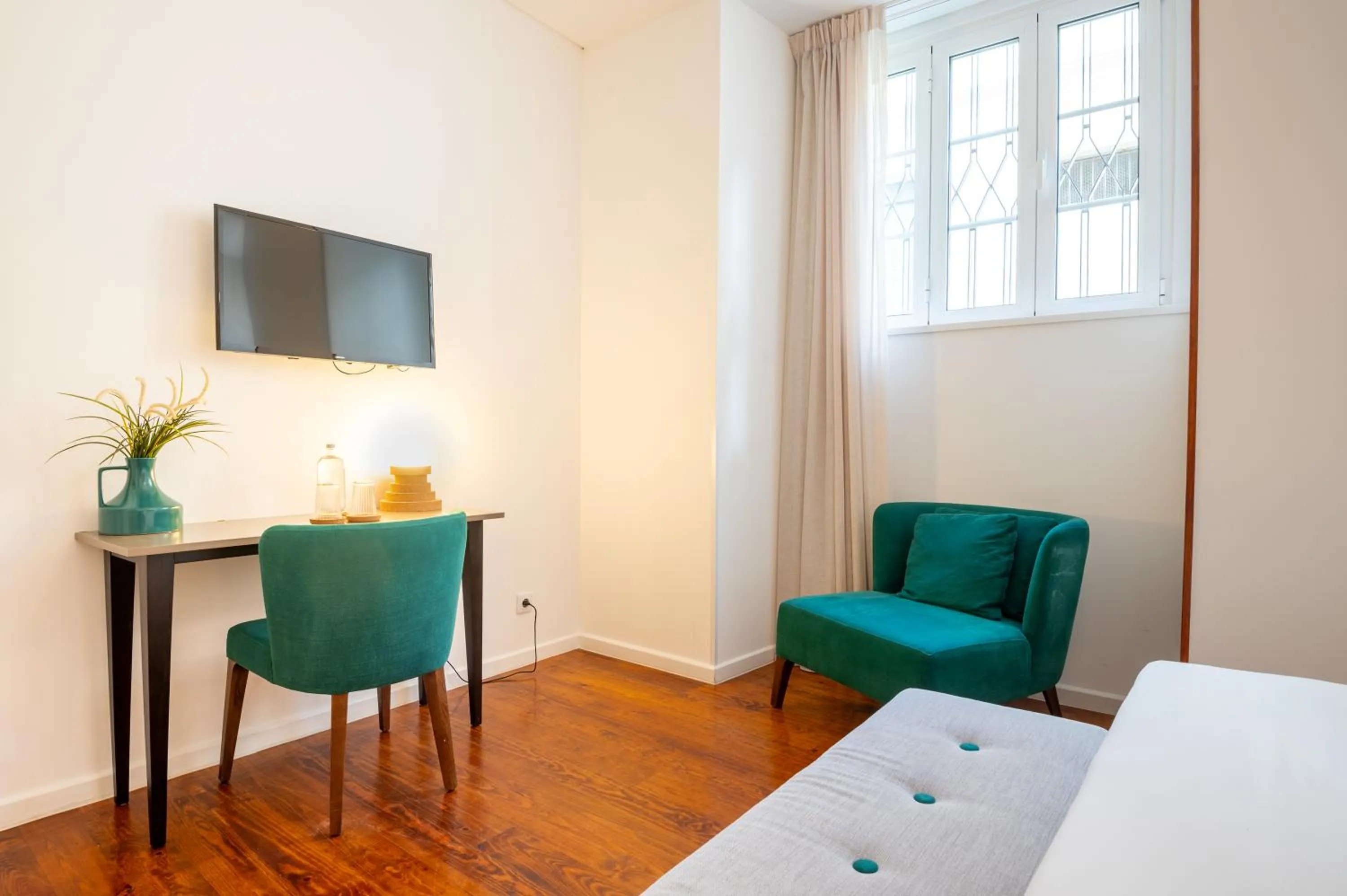 Bedroom, Bed in Bica FLH Suites