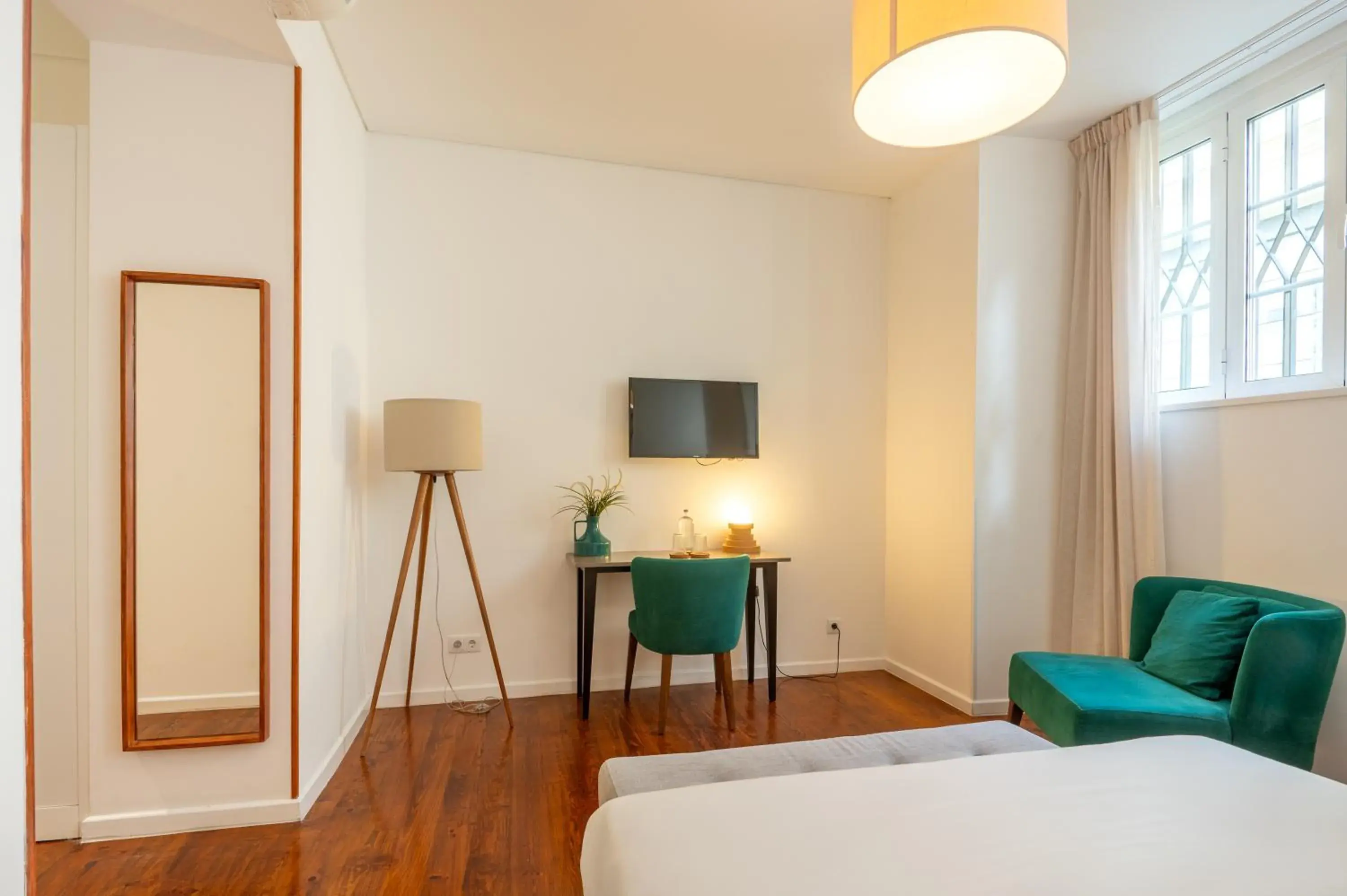 Bedroom, Bed in Bica FLH Suites Bedroom, Bed in Bica FLH Suites