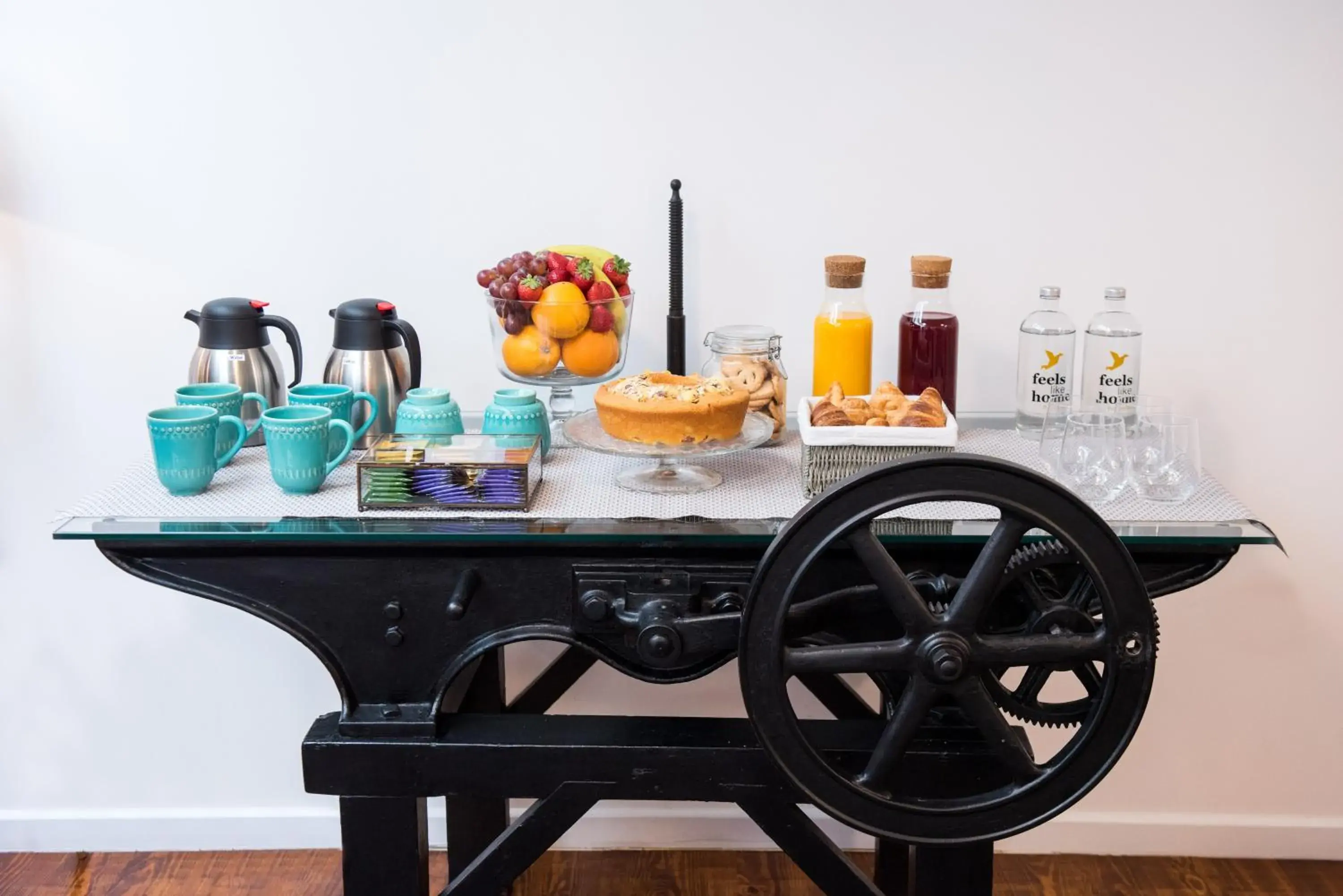 Food in Bica FLH Suites Food in Bica FLH Suites