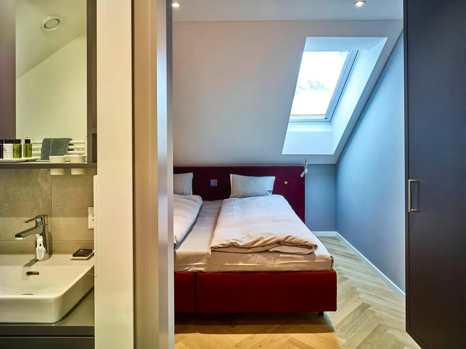 Bed in Bellevue-Terminus - Urban Lifestyle Hotel