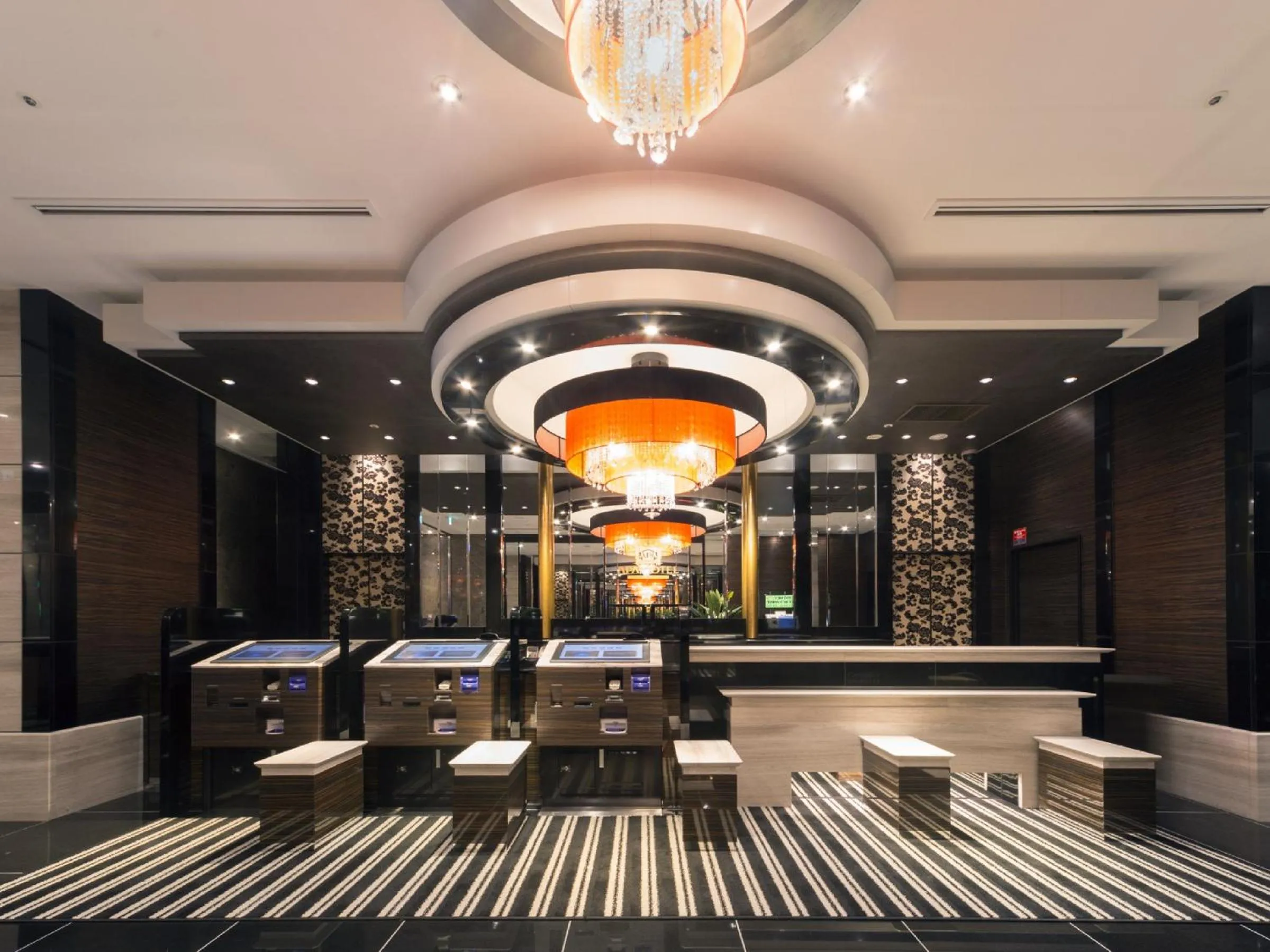 Lobby or reception in APA Hotel Namba Ekihigashi
