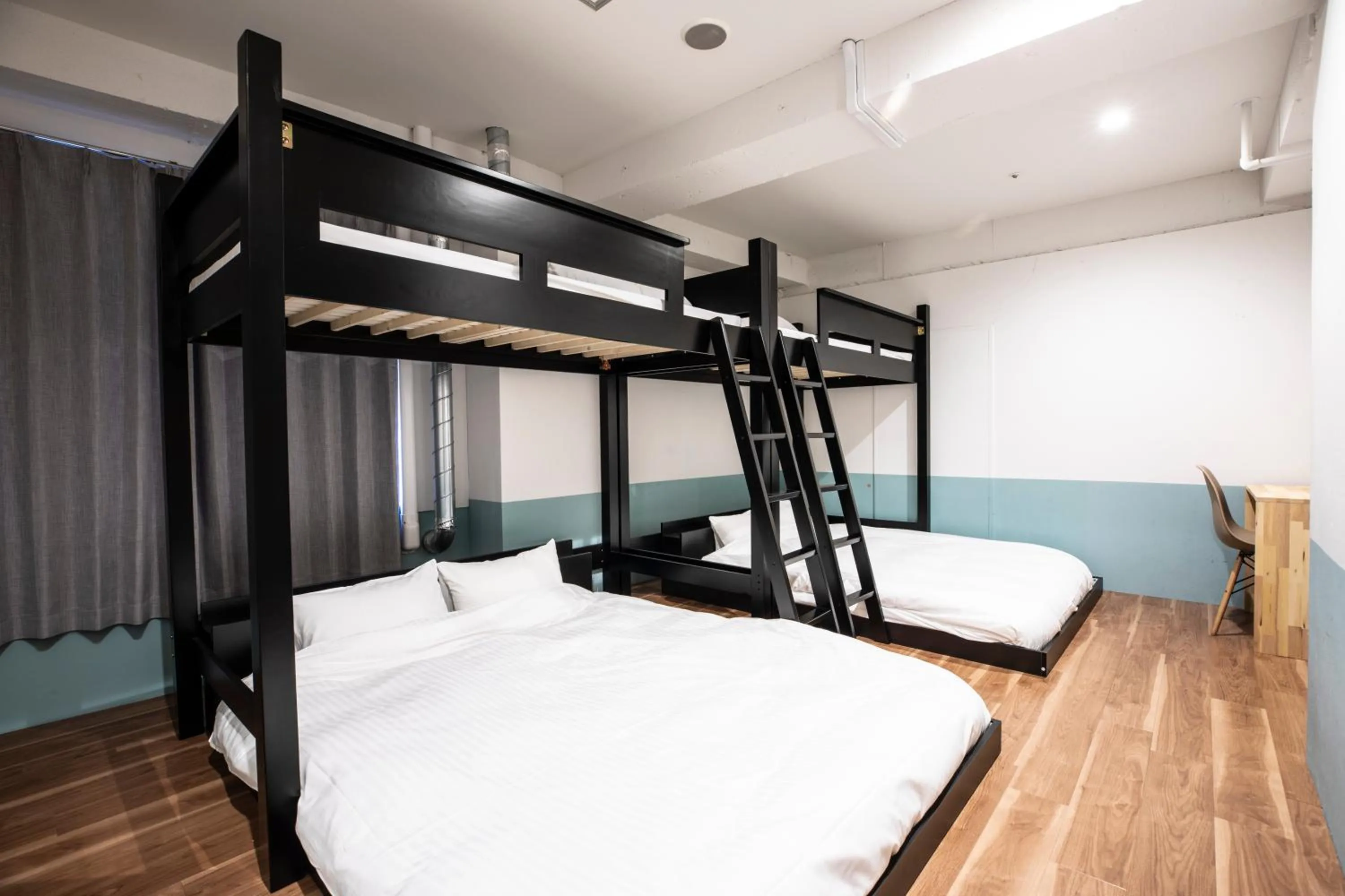 Bunk Bed in HafH Fukuoka THE LIFE