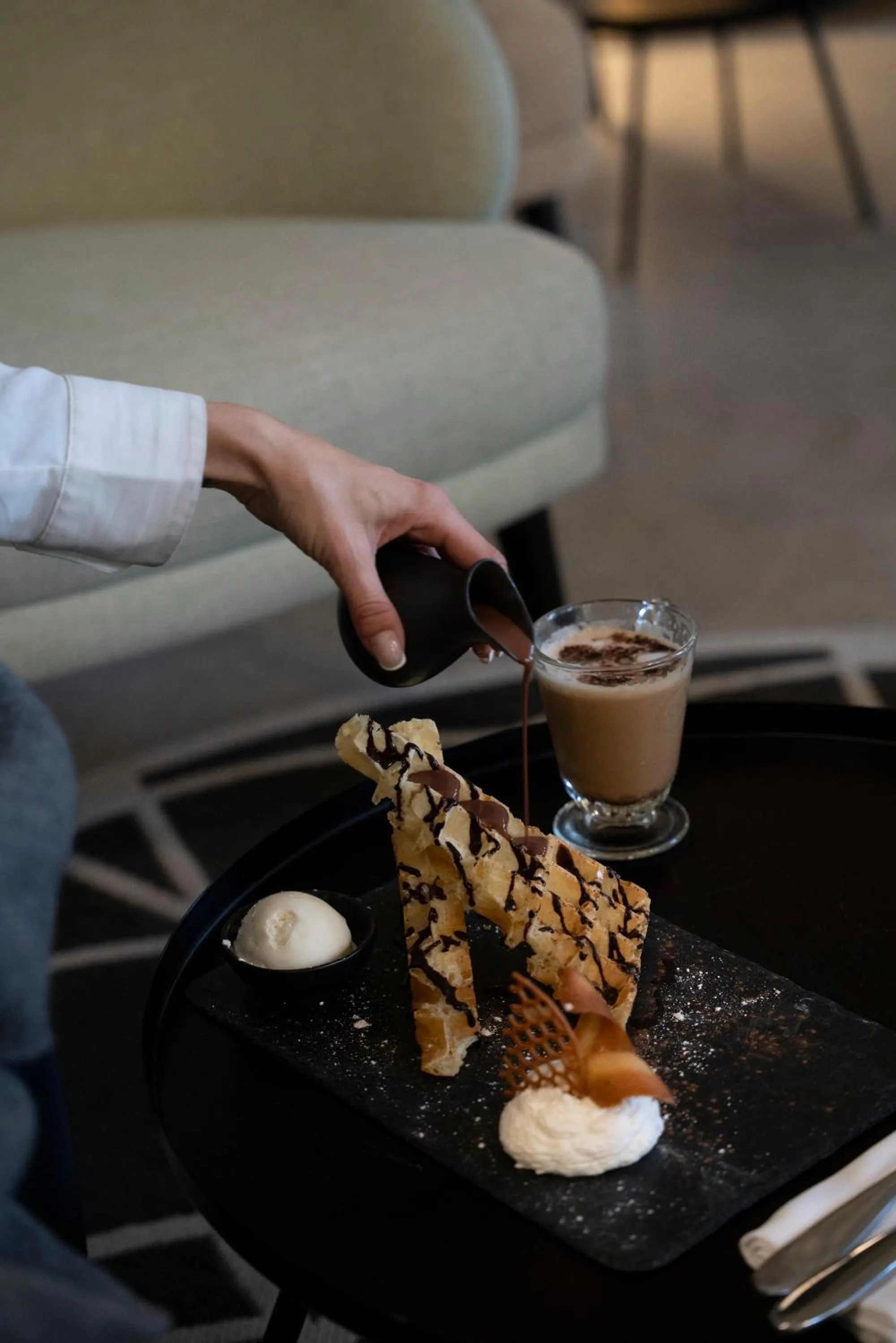 Restaurant/places to eat in Hostellerie du Château des Fines Roches