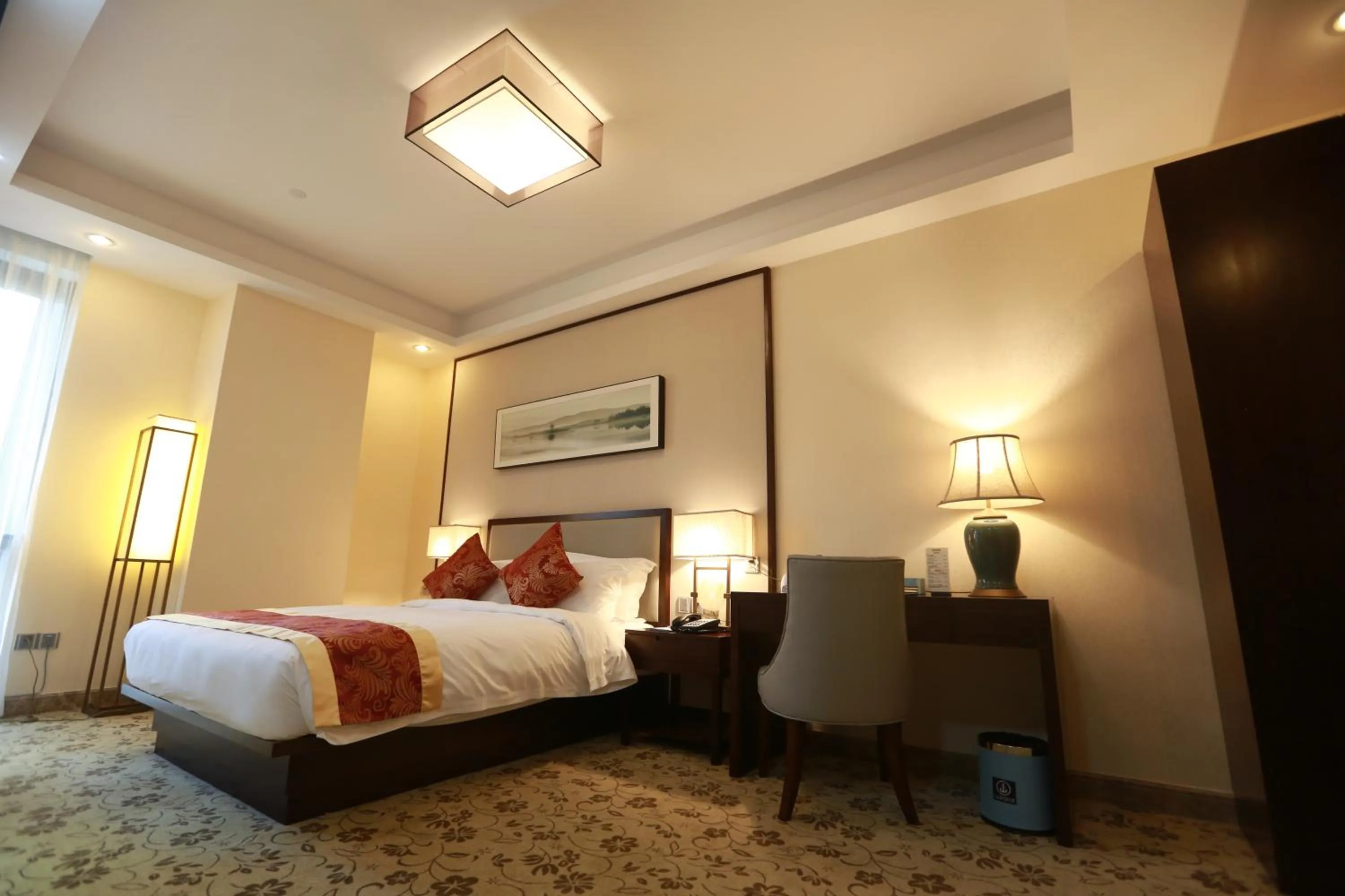 Photo of the whole room, Bed in Guangzhou Seaman Club