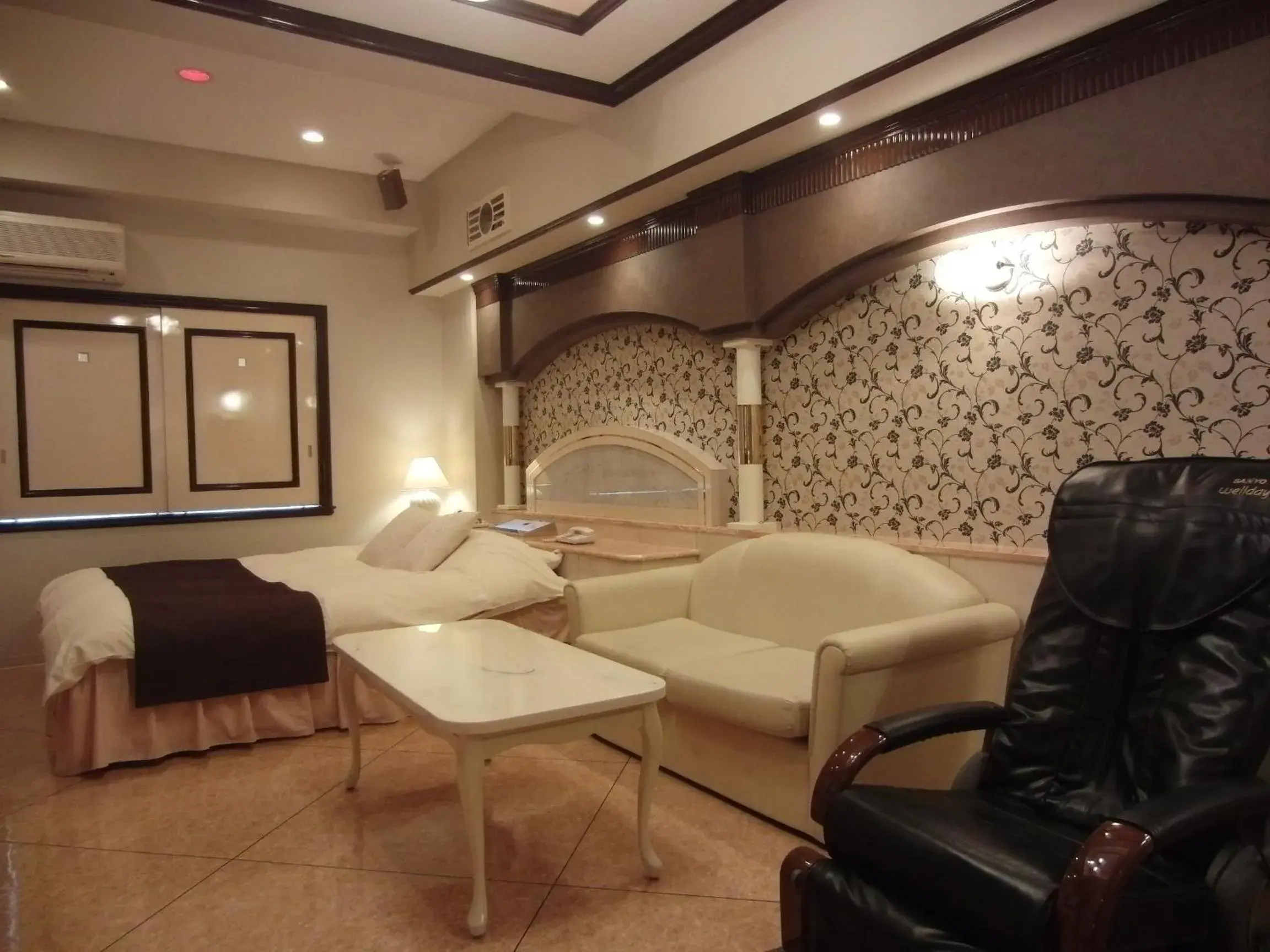 Photo of the whole room in Hotel Hyper Noah (Adult Only) Photo of the whole room in Hotel Hyper Noah (Adult Only)