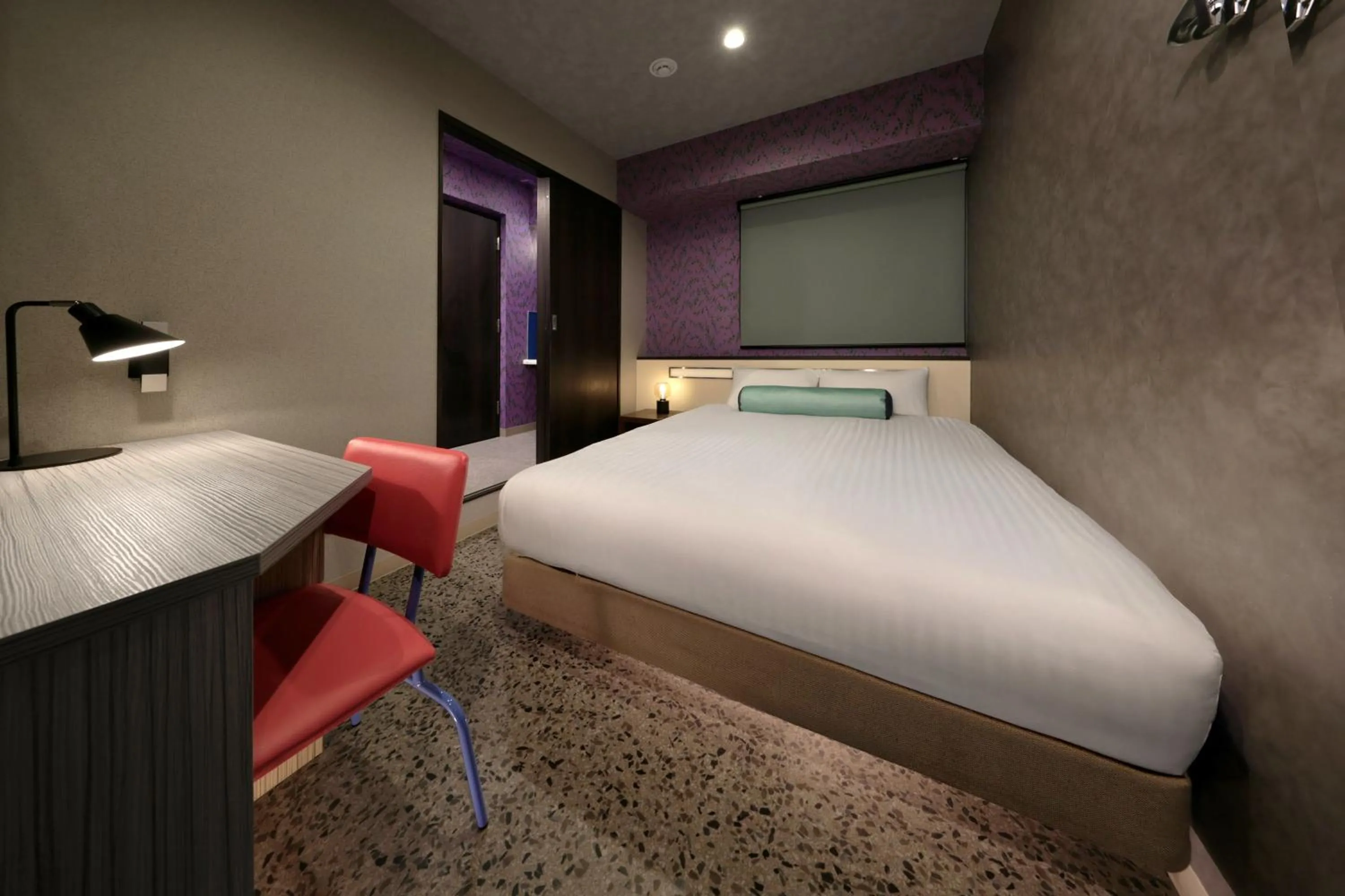 Bed in Nipponbashi Luxe Hotel