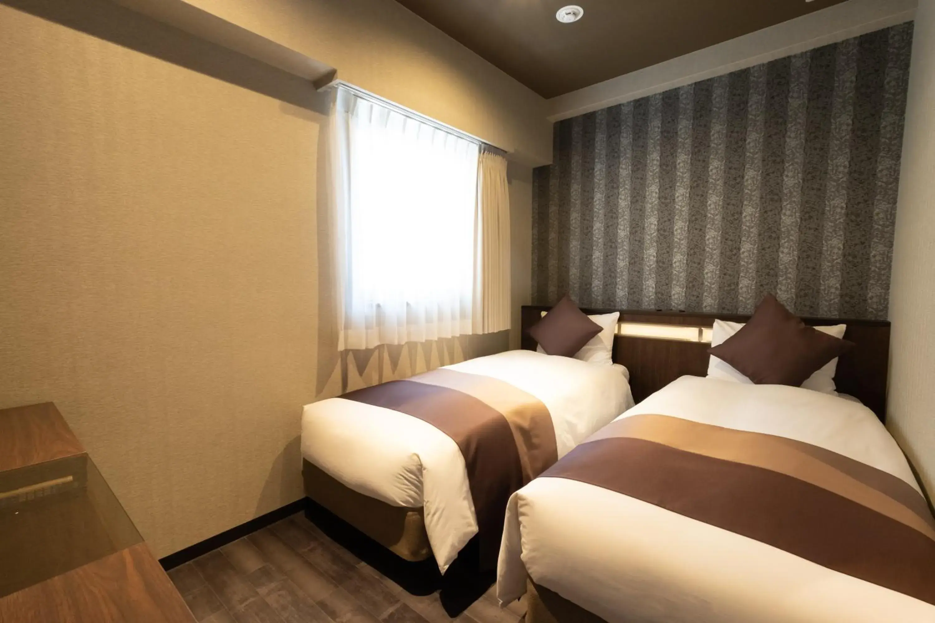 Twin Room - Check-out at 12:00 pm - Non-Smoking in Nipponbashi Luxe Hotel Twin Room - Check-out at 12:00 pm - Non-Smoking in Nipponbashi Luxe Hotel