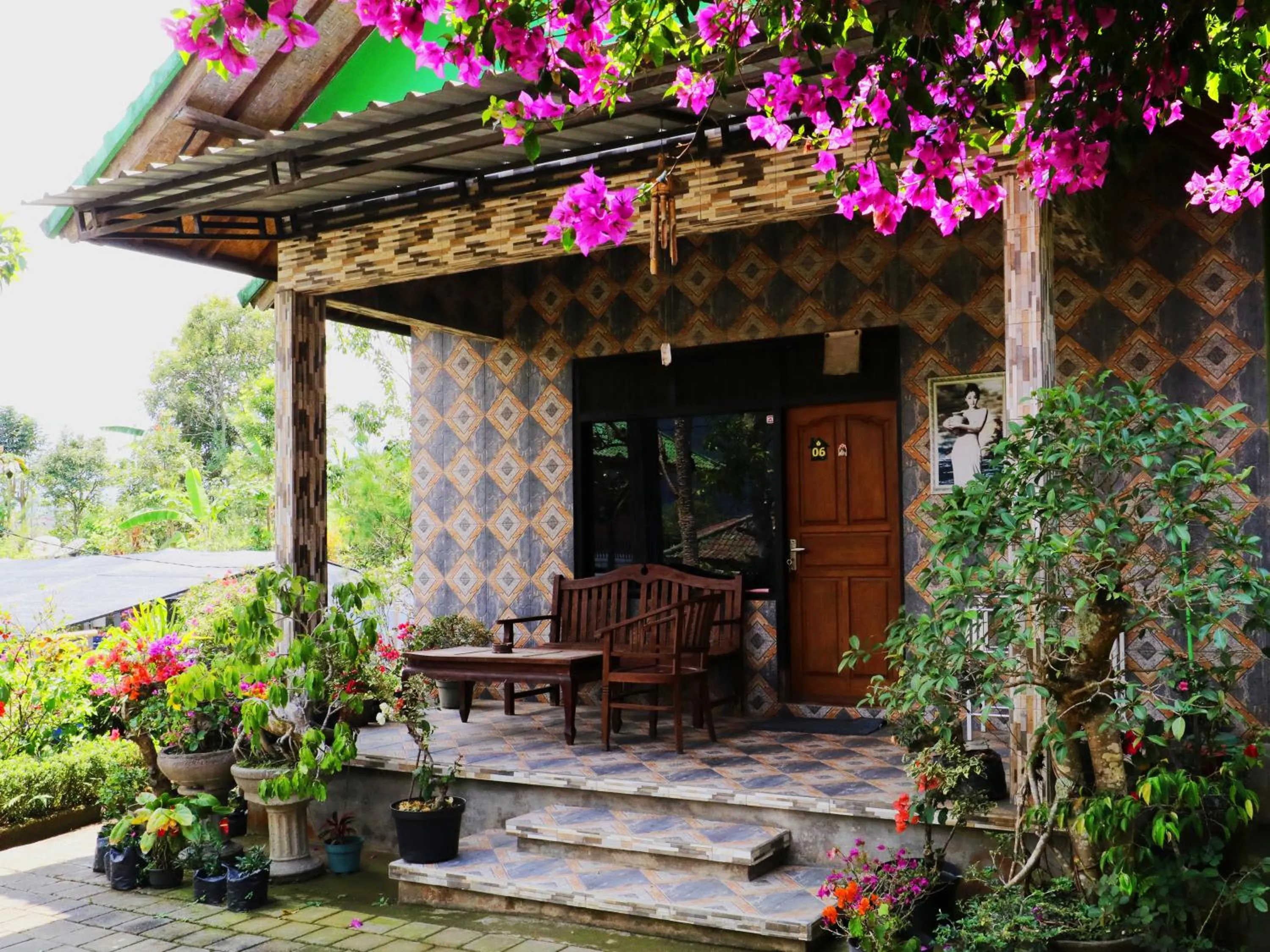 Balcony/Terrace in Dajan Buyan Homestay